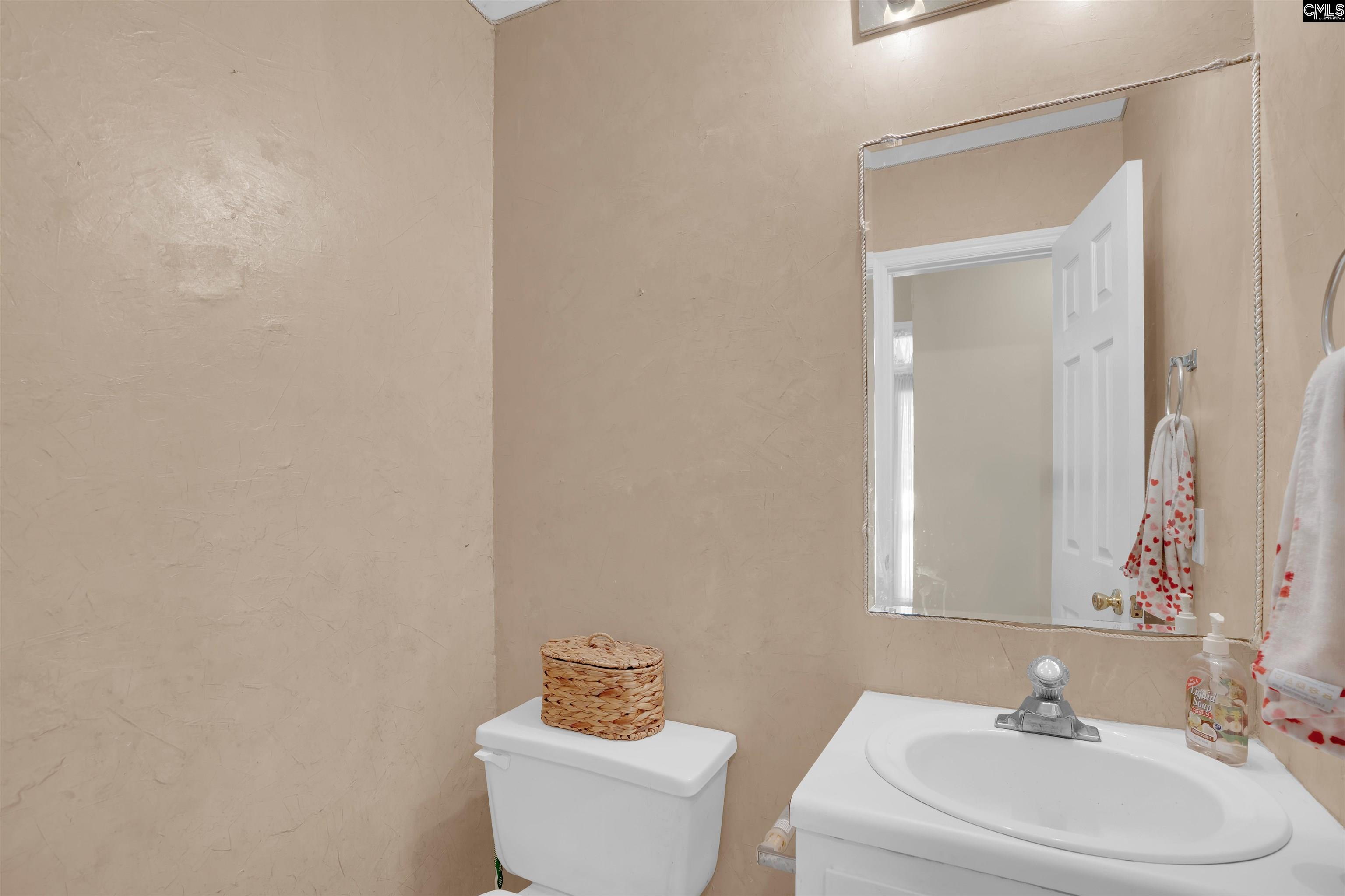 112 Woodlands Ridge Road Columbia, SC 29229