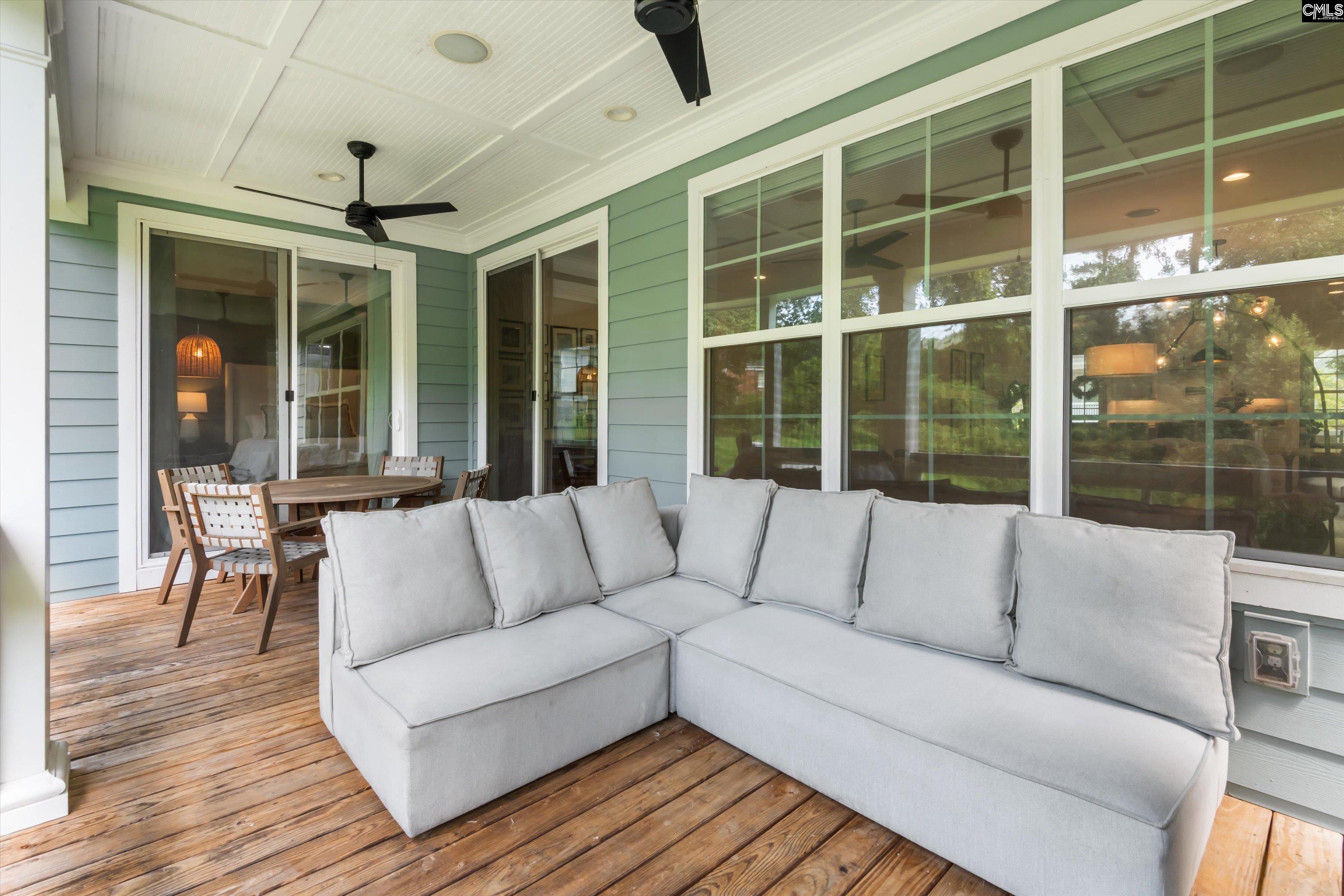 1124 Congaree Bluff Avenue Cayce, SC 29033-4427