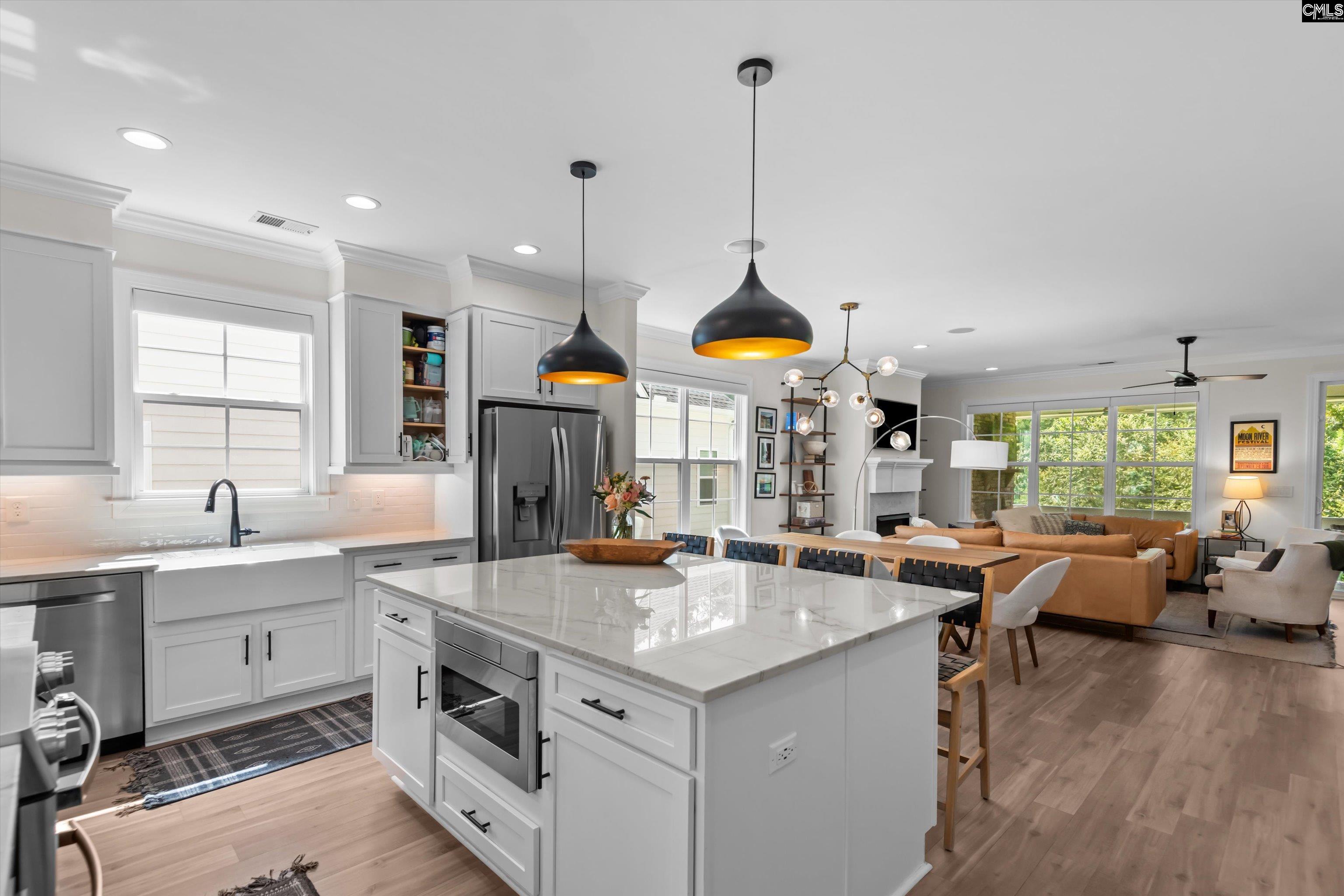 1124 Congaree Bluff Avenue Cayce, SC 29033-4427