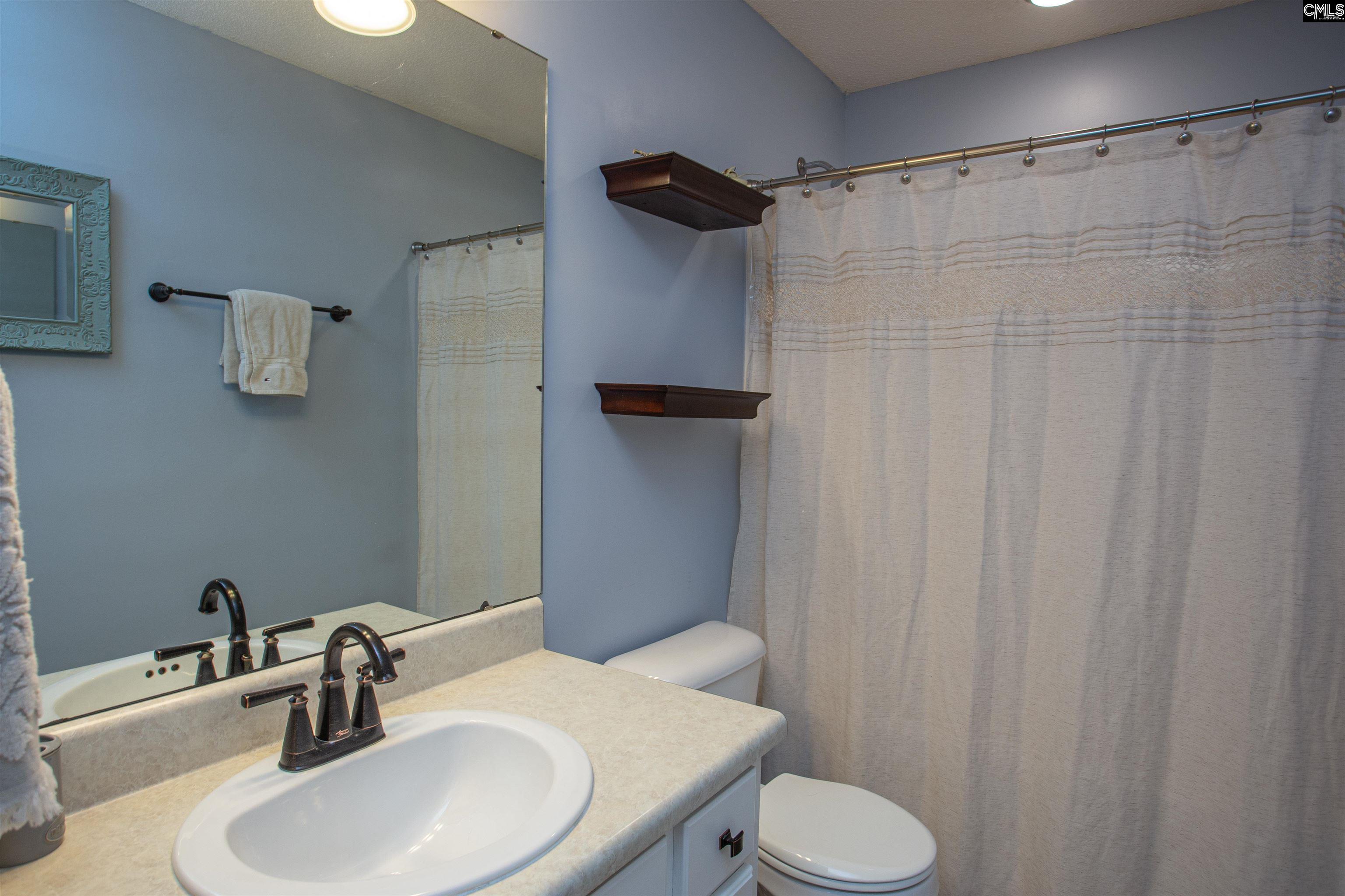 15 Sterling Green Court Camden, SC 29020-0000