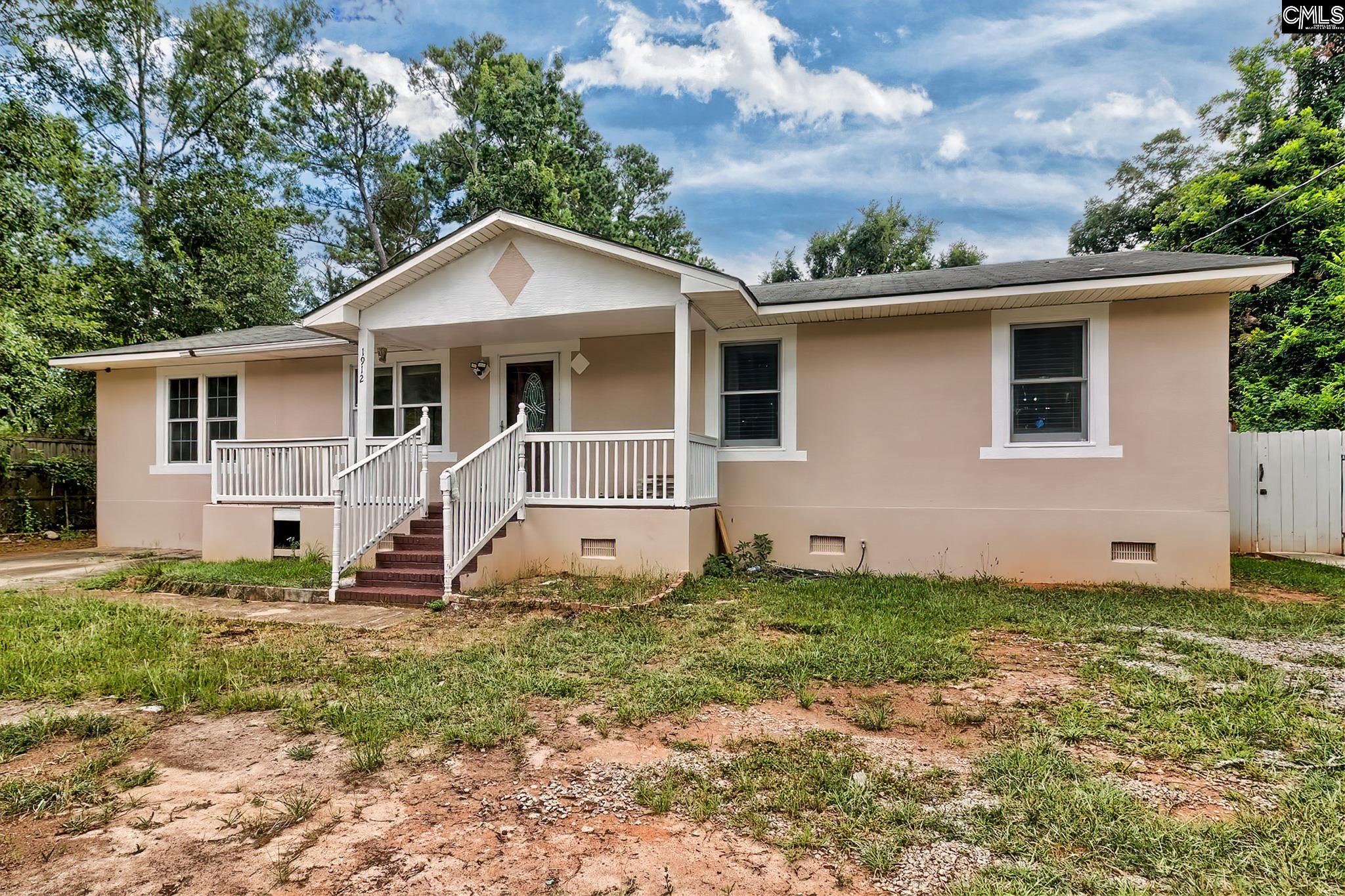 1912 Charles Street Newberry, SC 29108