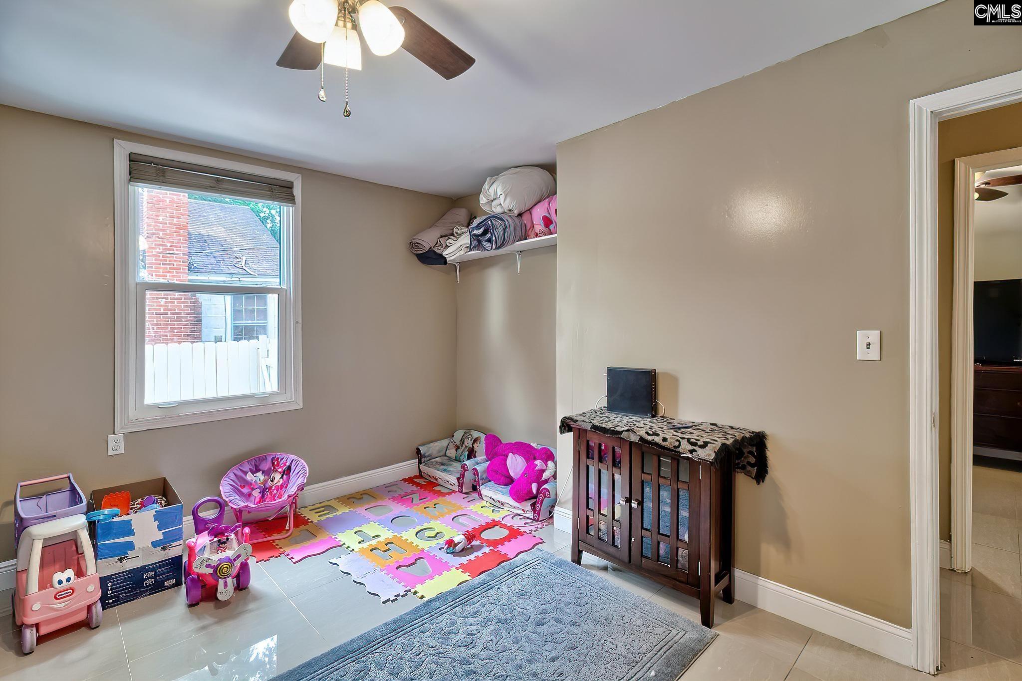 1912 Charles Street Newberry, SC 29108