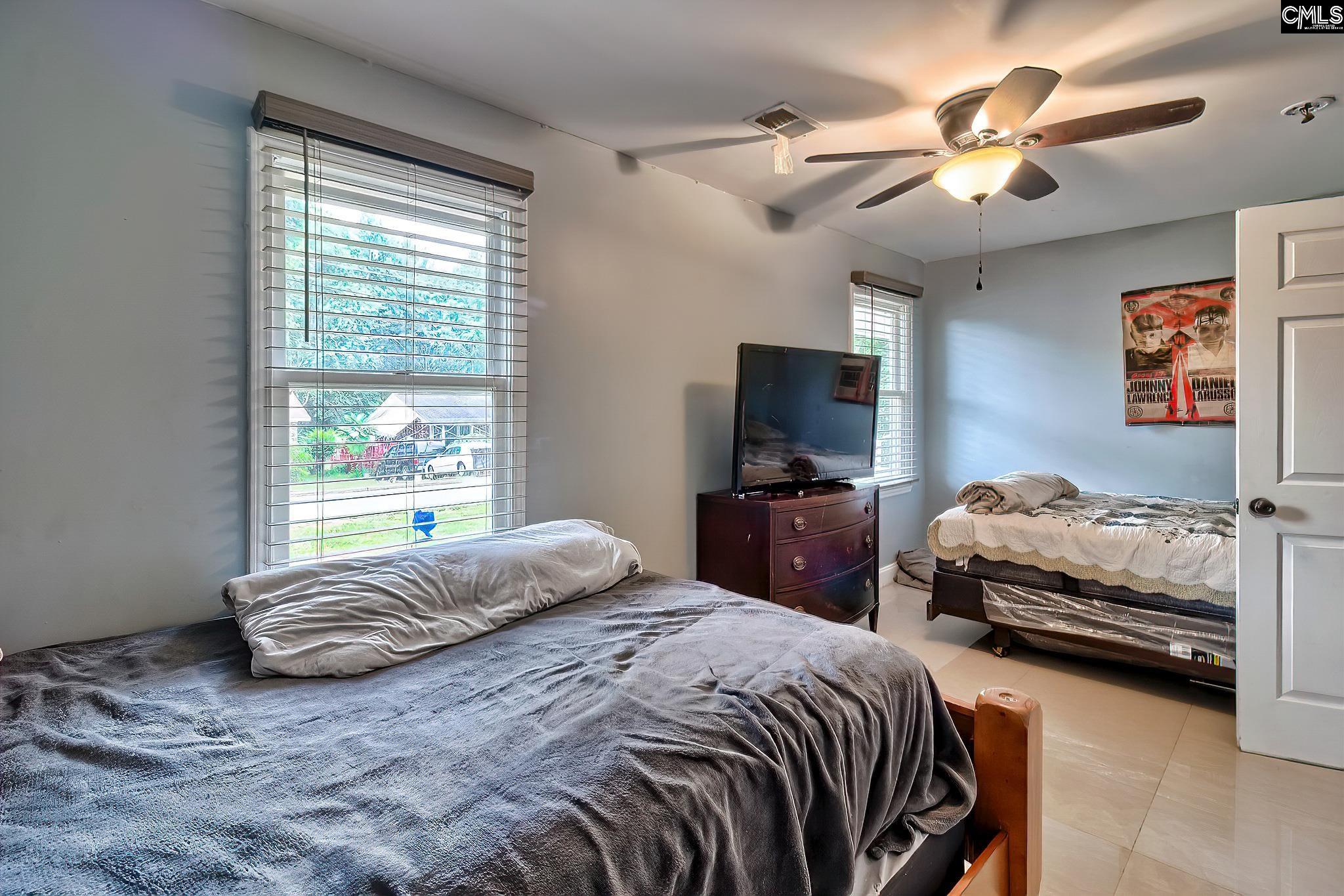 1912 Charles Street Newberry, SC 29108