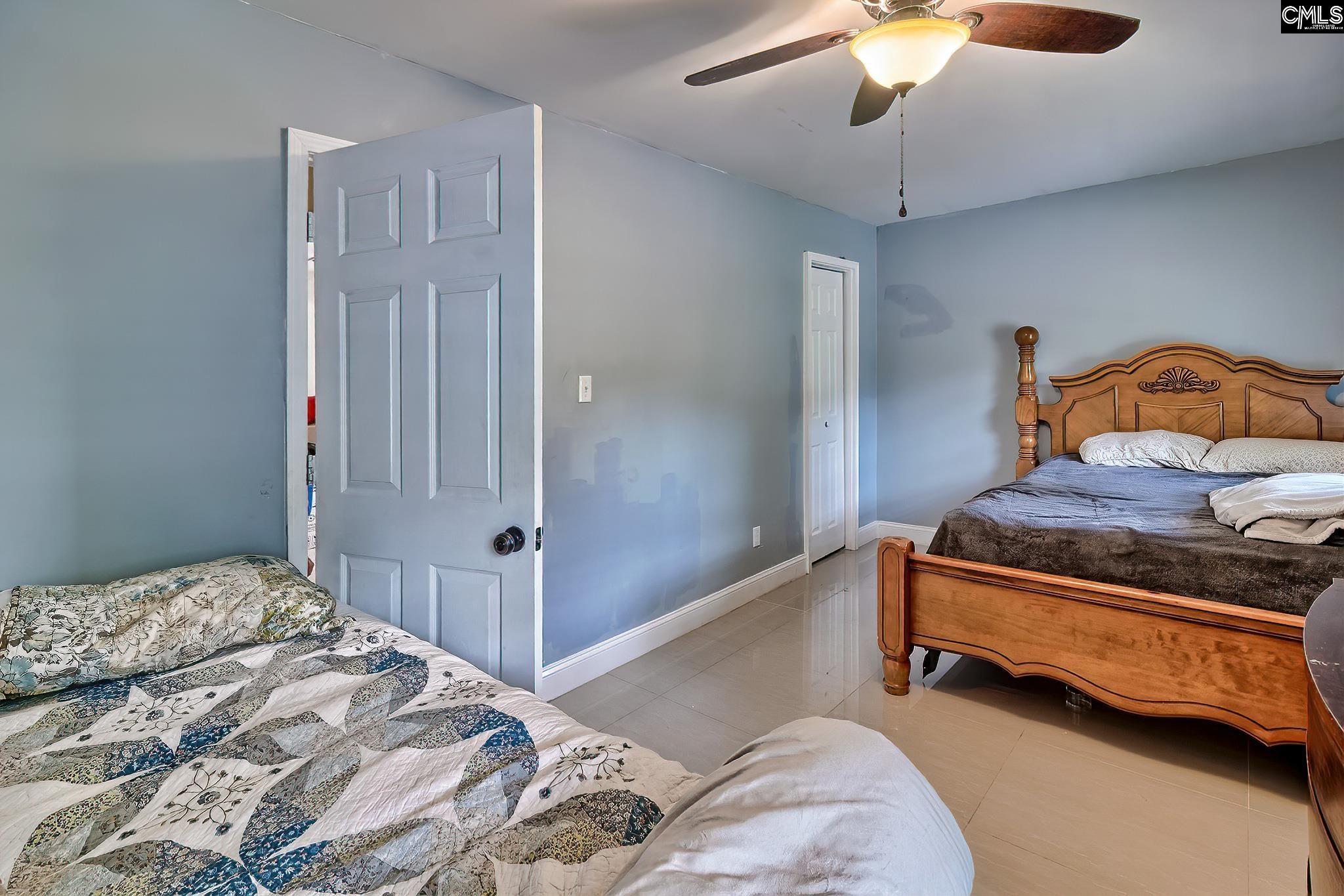 1912 Charles Street Newberry, SC 29108
