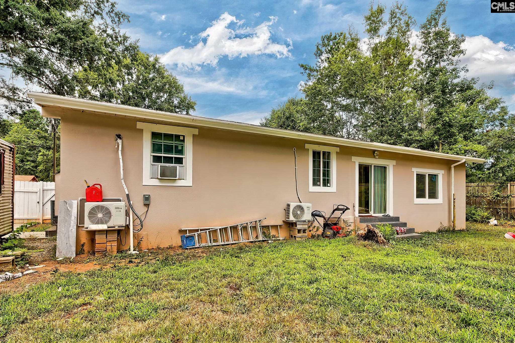 1912 Charles Street Newberry, SC 29108