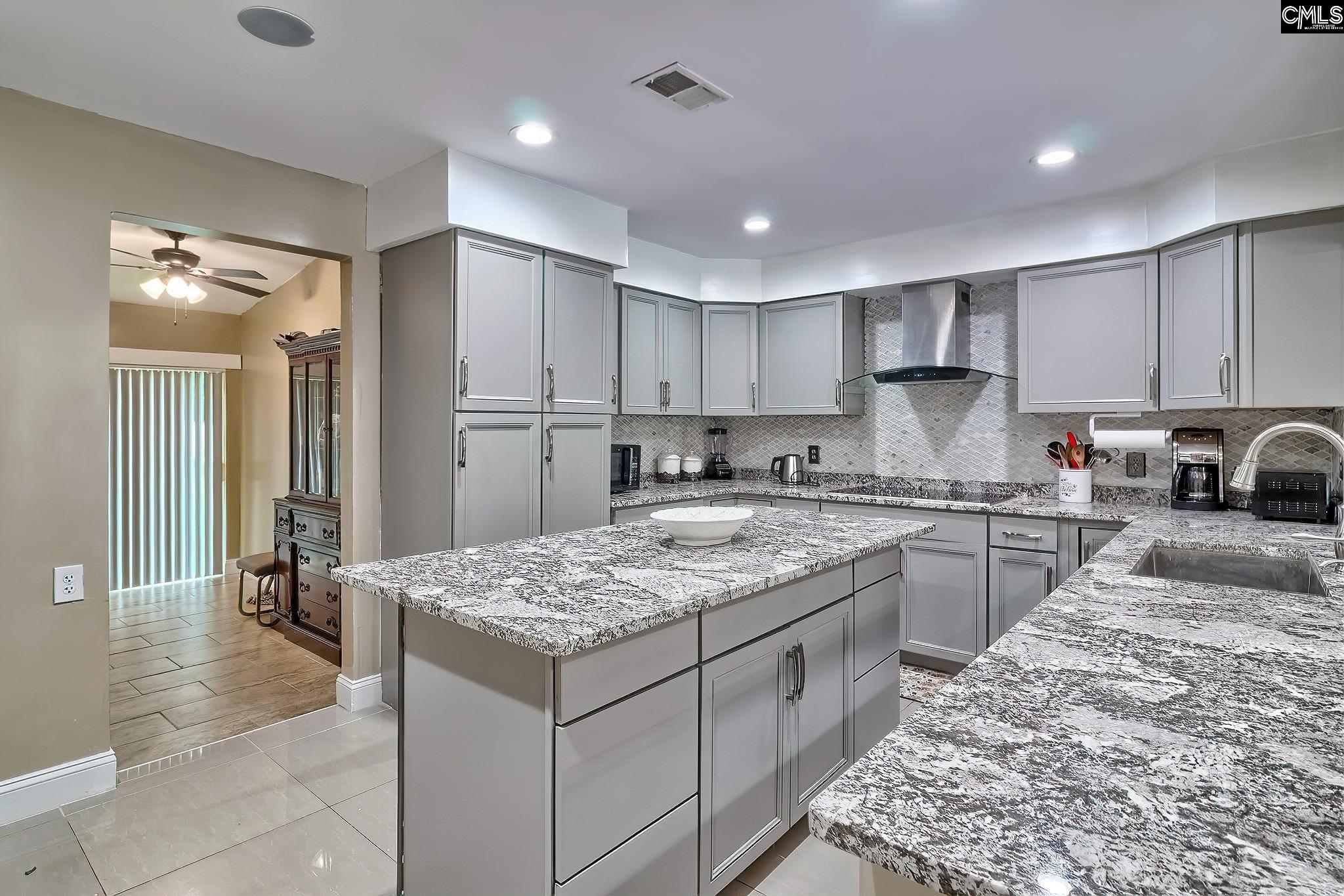 1912 Charles Street Newberry, SC 29108