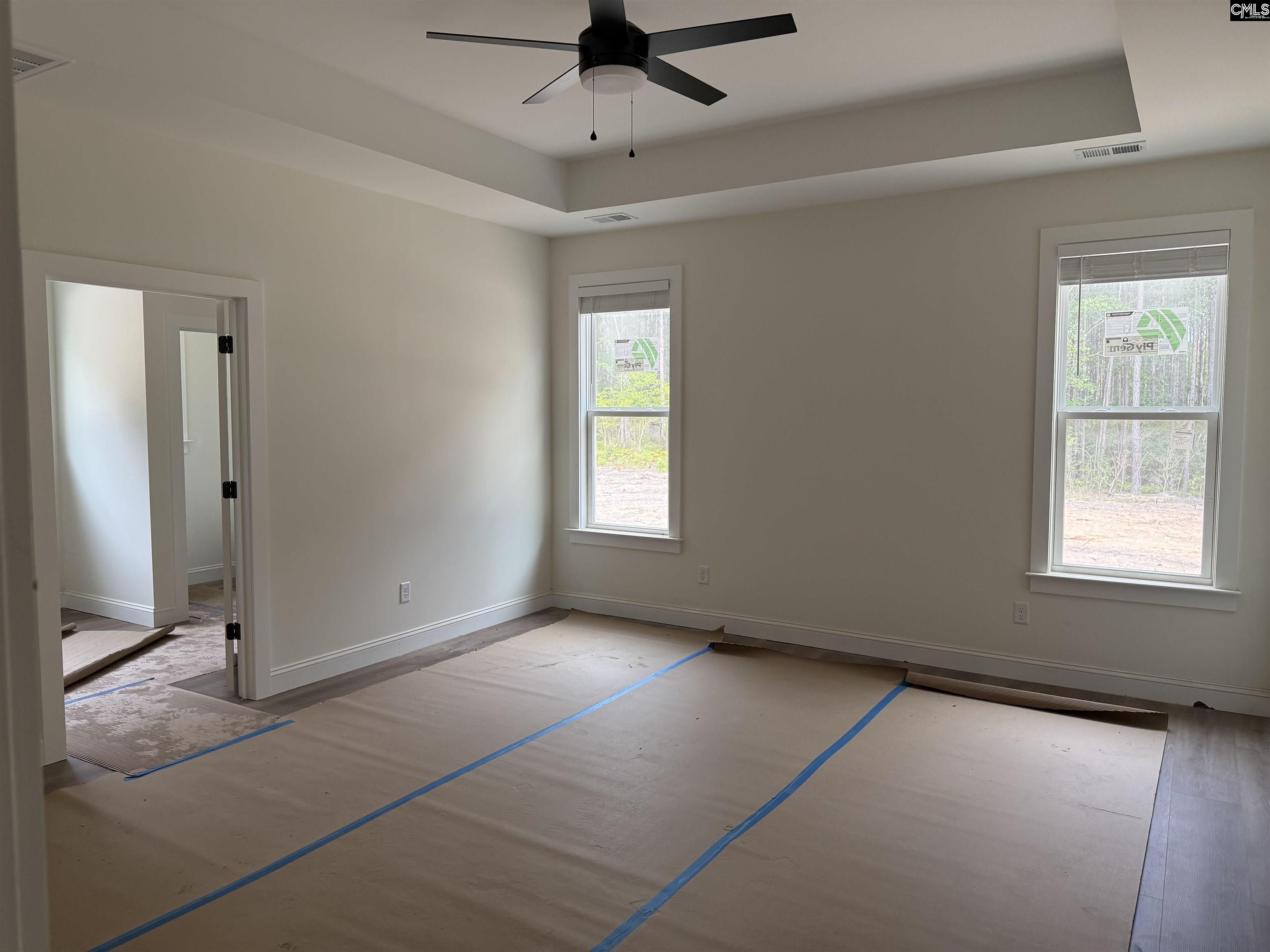 694 Robinson Town Road Cassatt, SC 29032