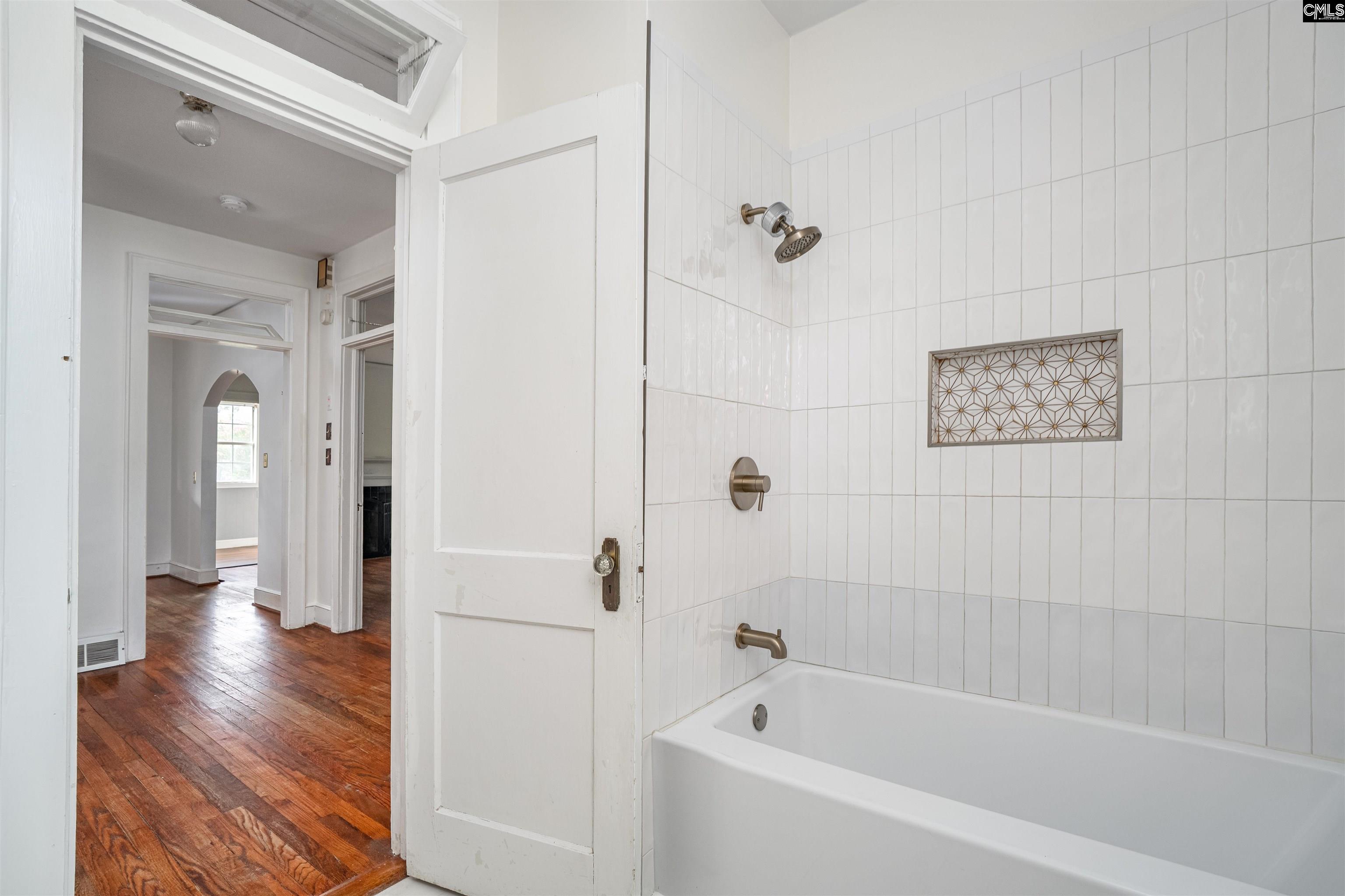 1204 Greenville Circle Columbia, SC 29210