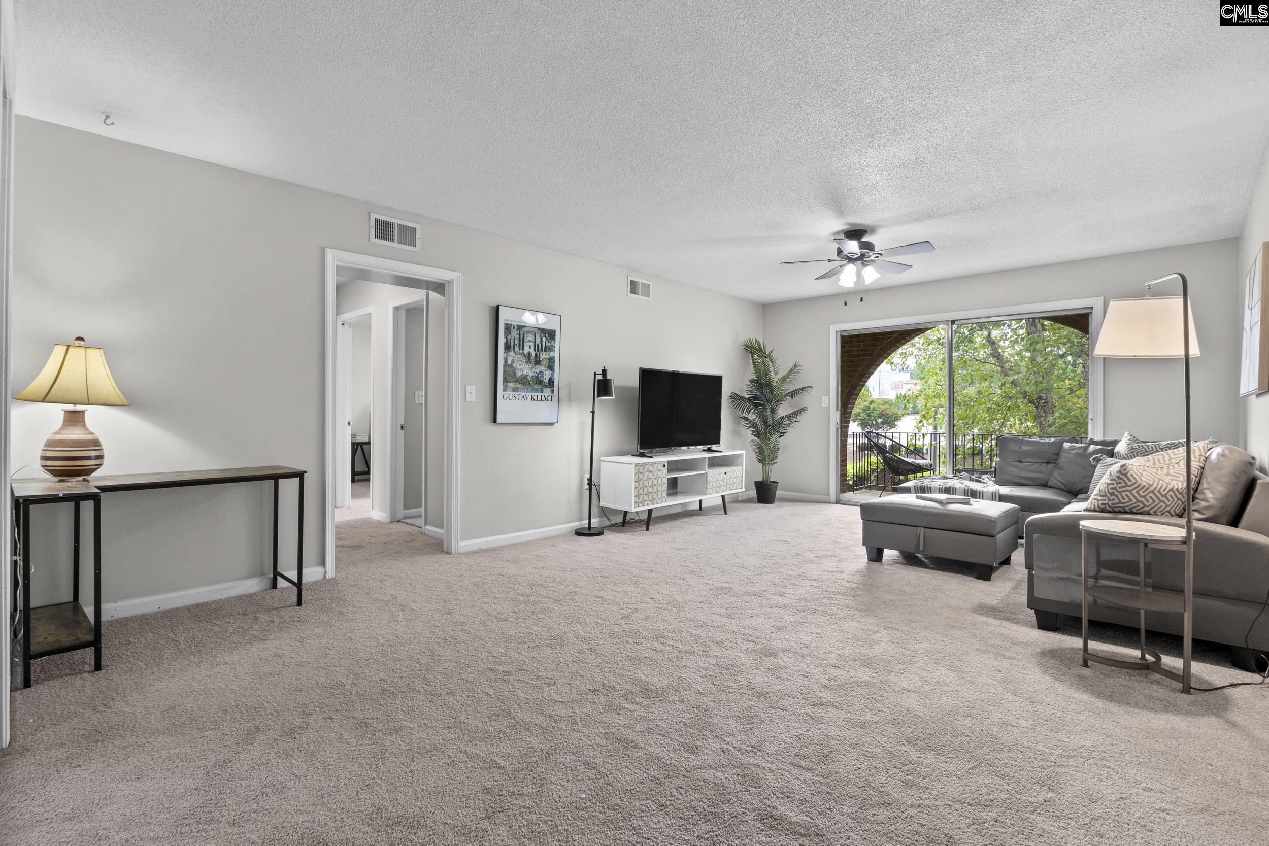 5516 Lakeshore Drive Columbia, SC 29206