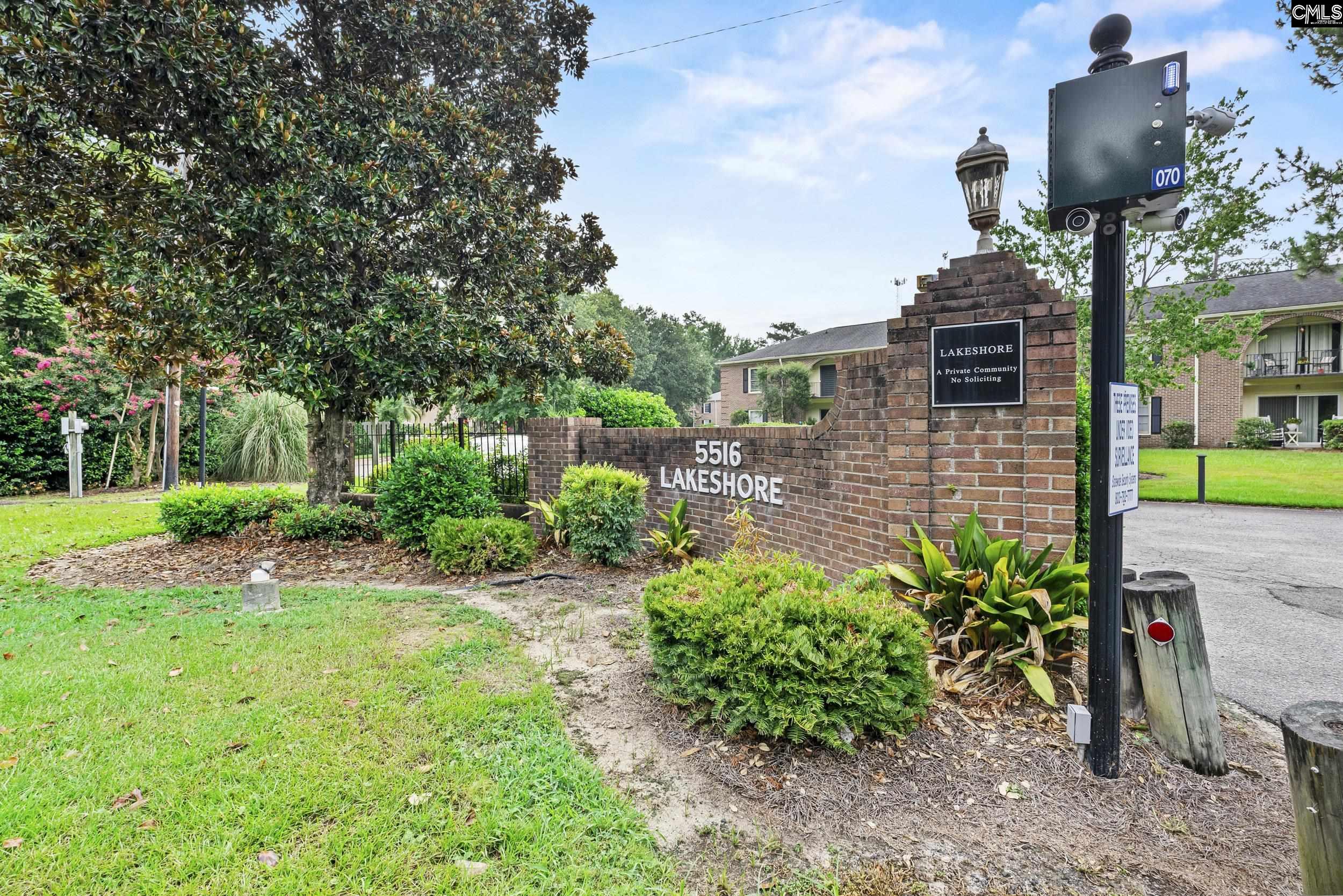 5516 Lakeshore Drive Columbia, SC 29206