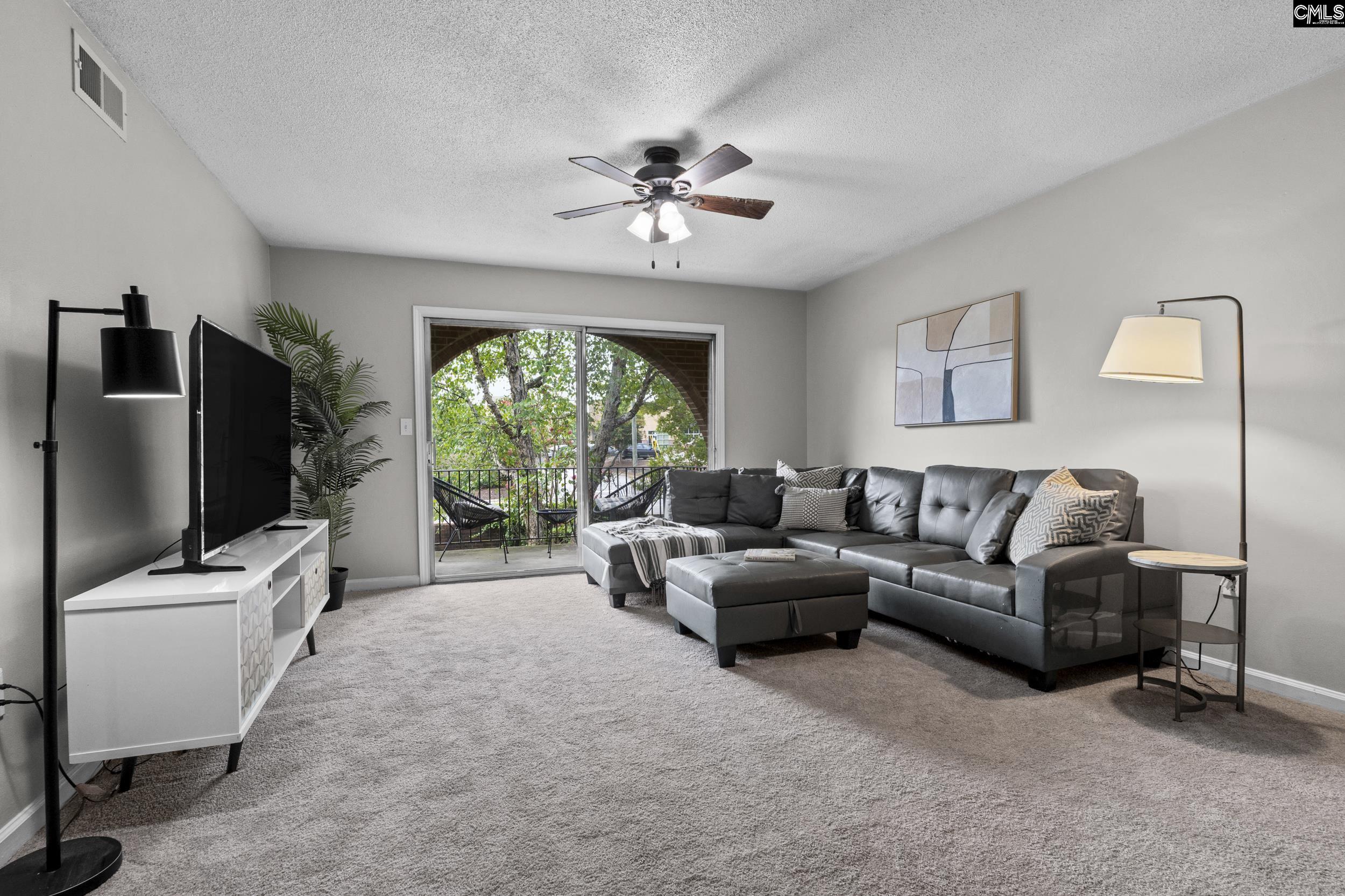 5516 Lakeshore Drive Columbia, SC 29206