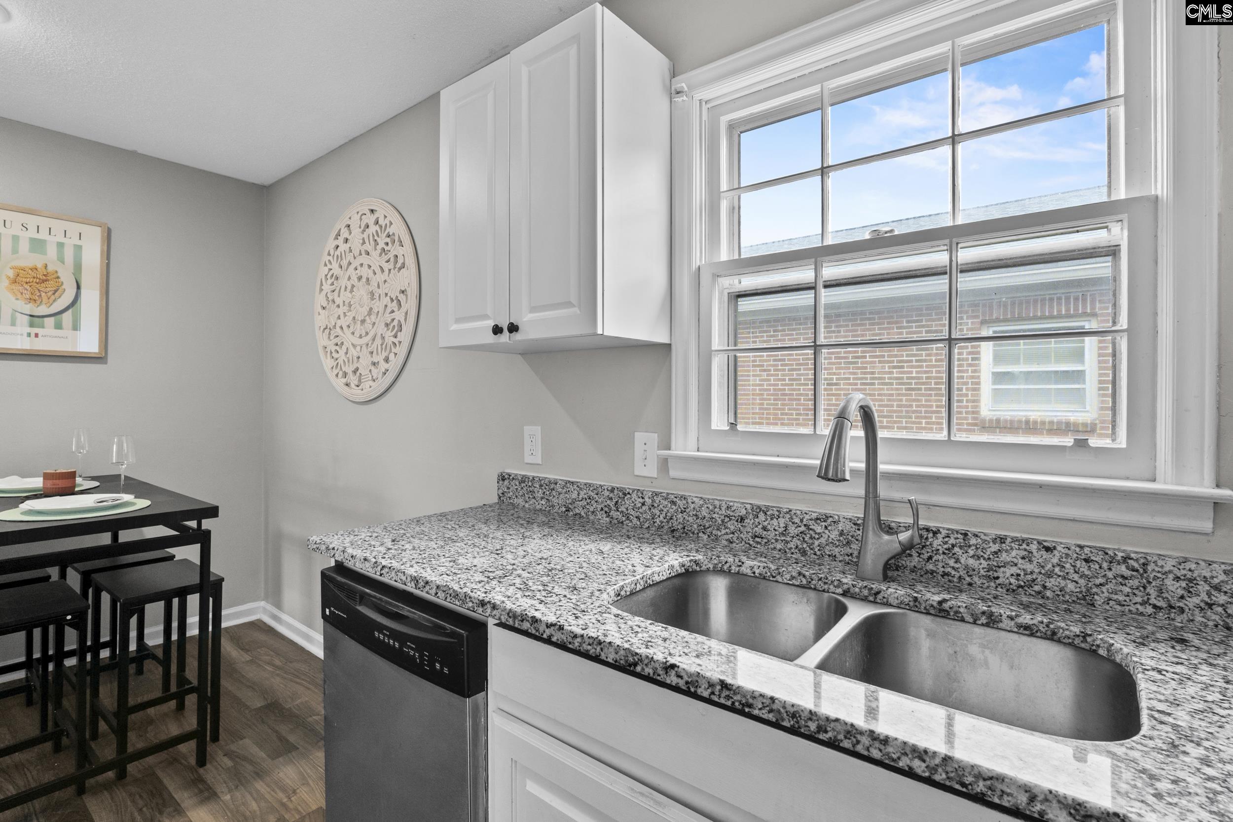 5516 Lakeshore Drive Columbia, SC 29206