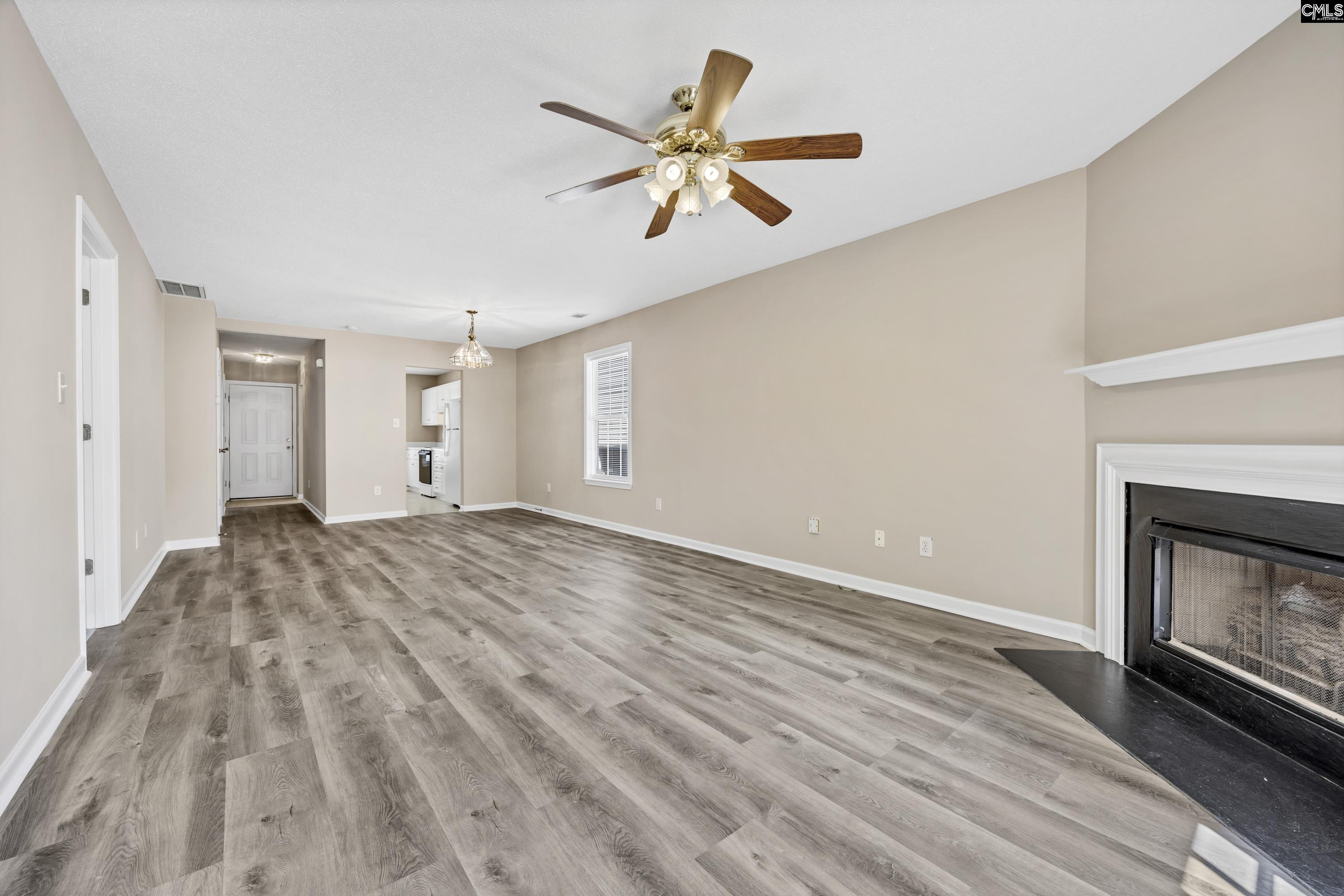 17 Hampton Oaks Place Columbia, SC 29212