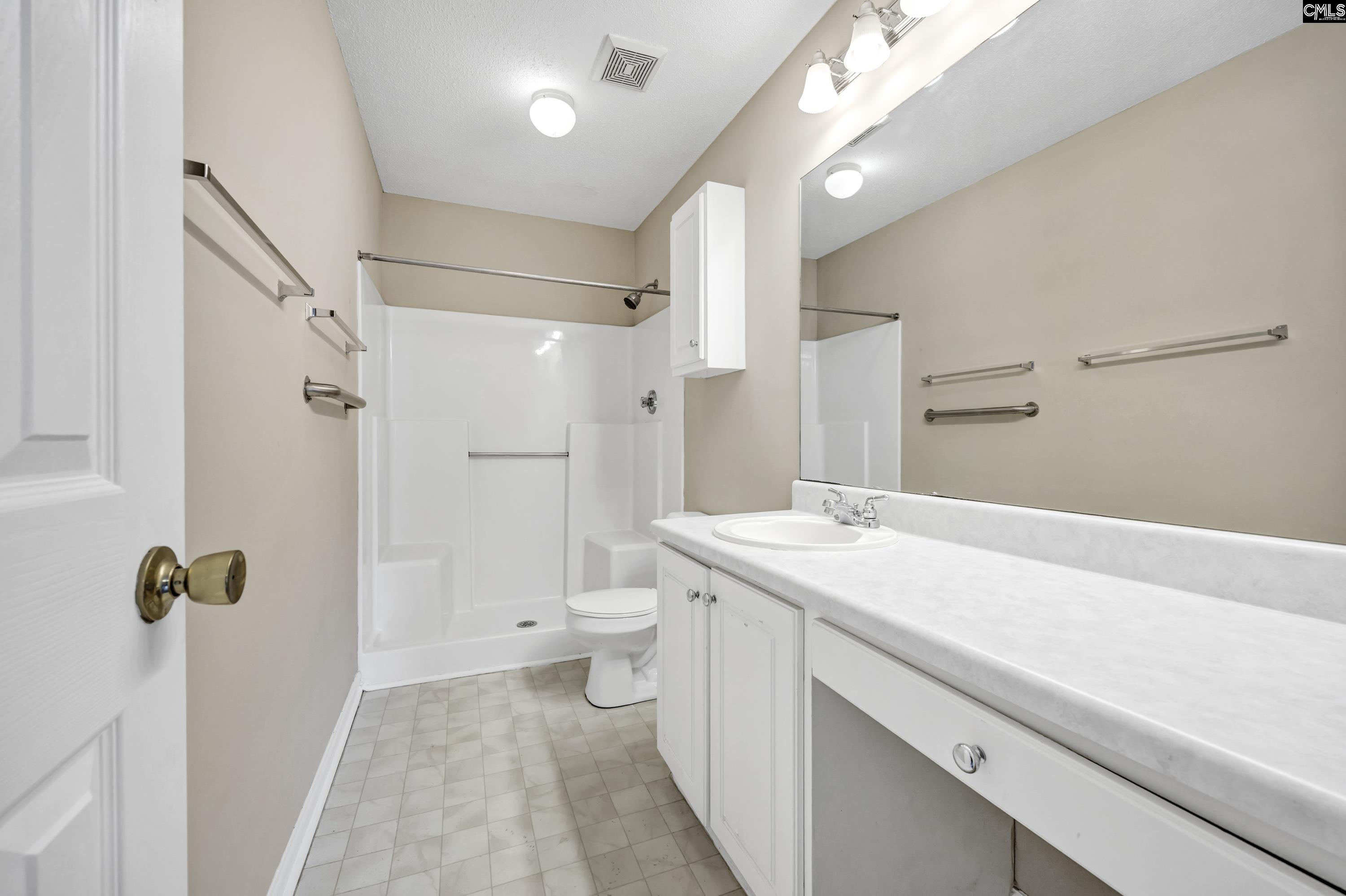 17 Hampton Oaks Place Columbia, SC 29212