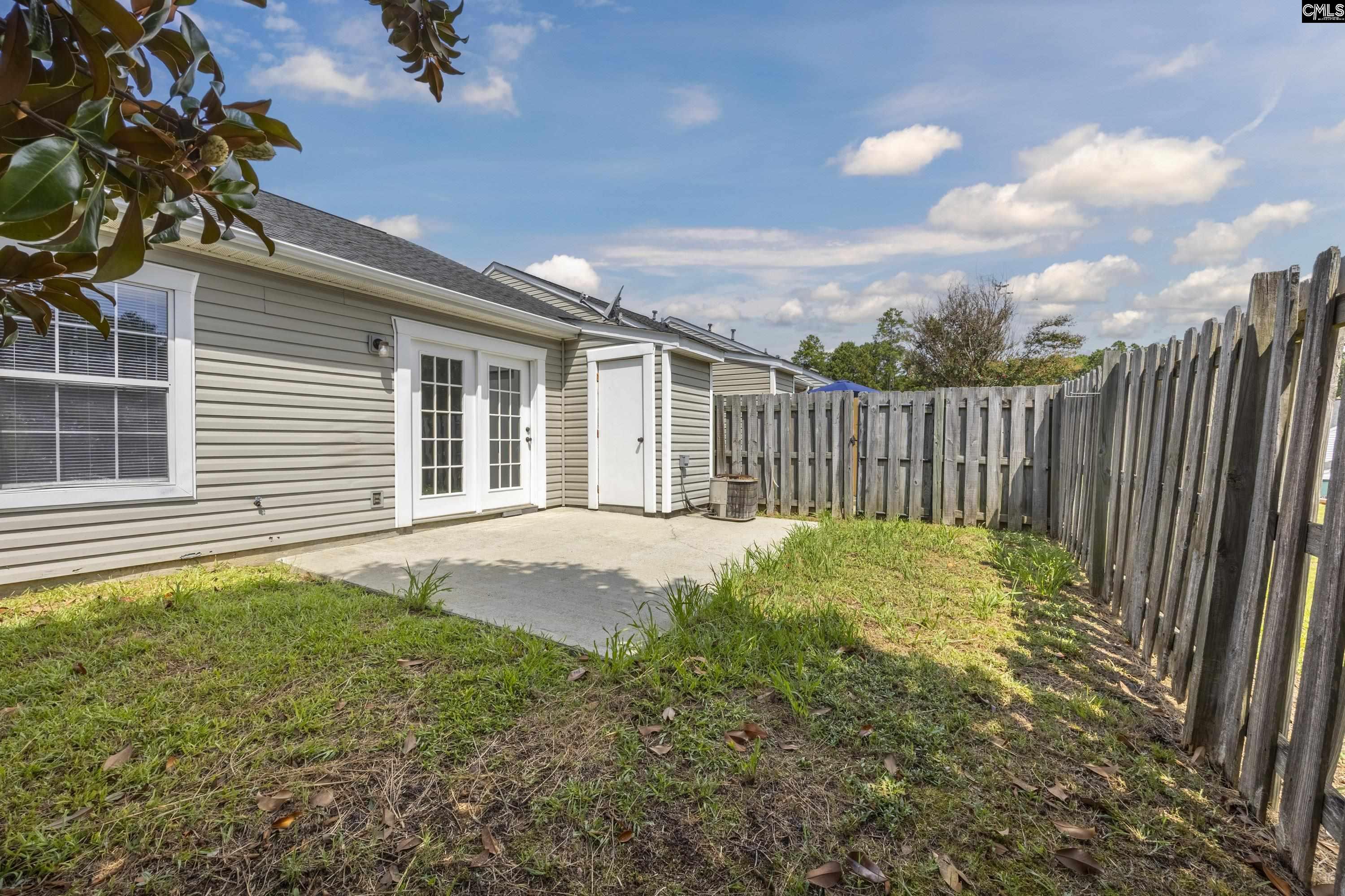17 Hampton Oaks Place Columbia, SC 29212