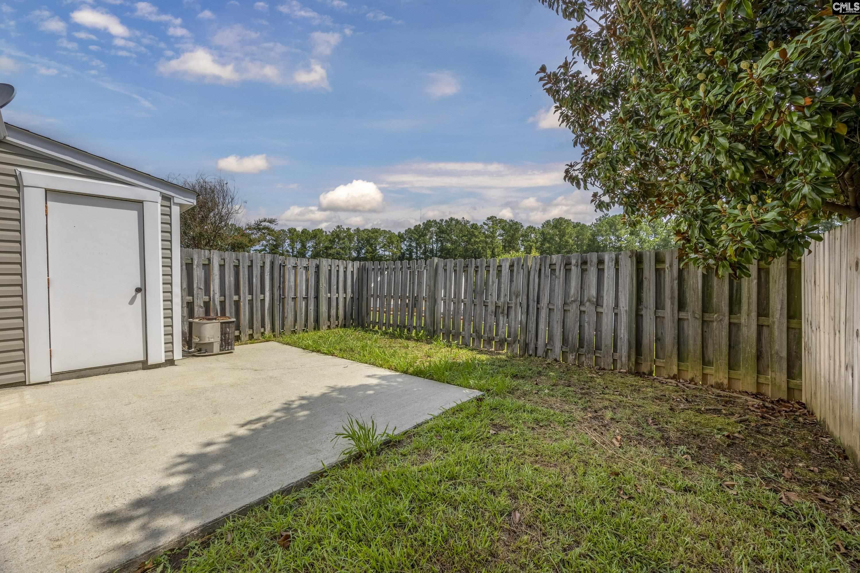 17 Hampton Oaks Place Columbia, SC 29212