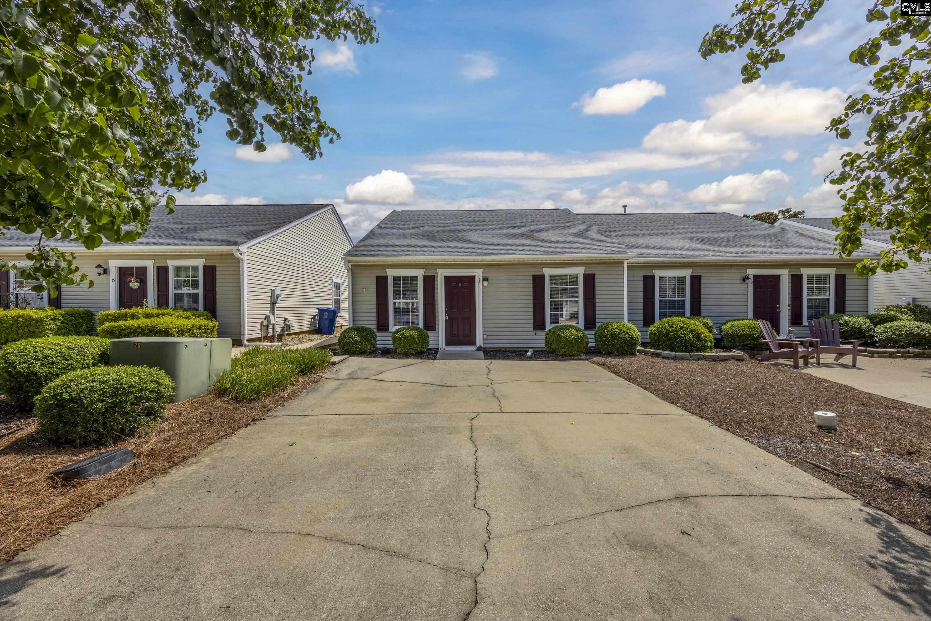 17 Hampton Oaks Place Columbia, SC 29212