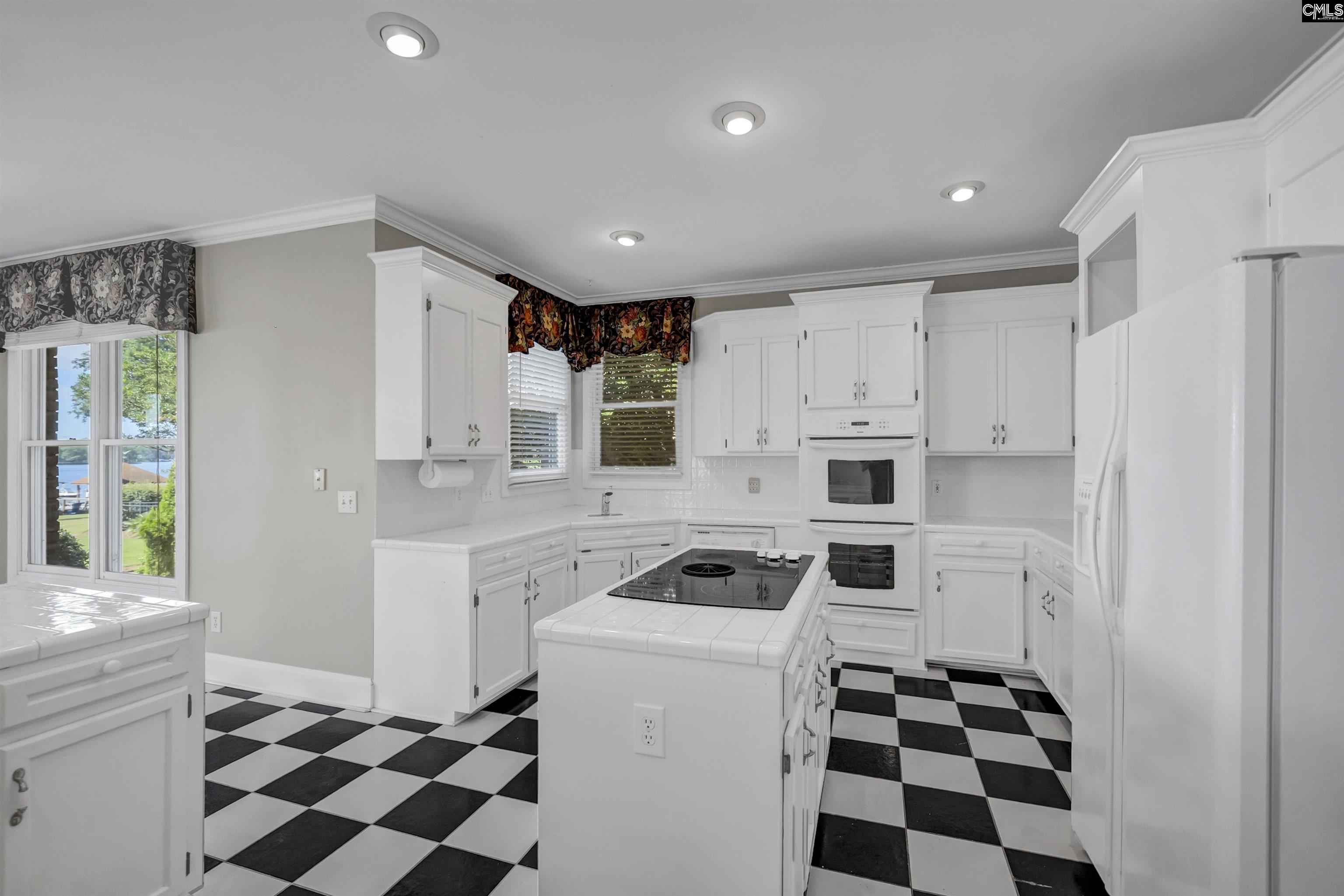 230 Middleton Place Prosperity, SC 29127