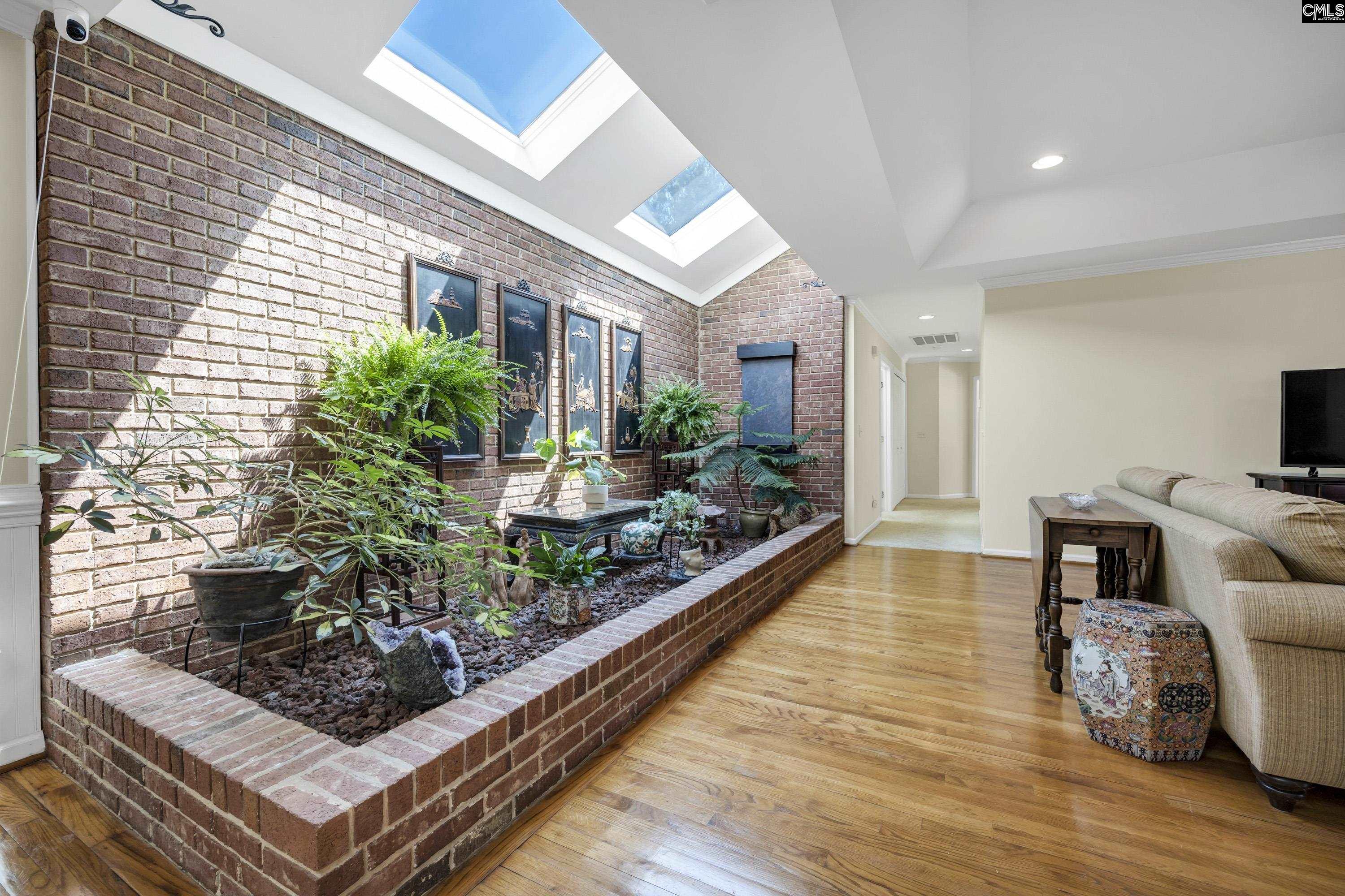 202 Regal Drive Columbia, SC 29212