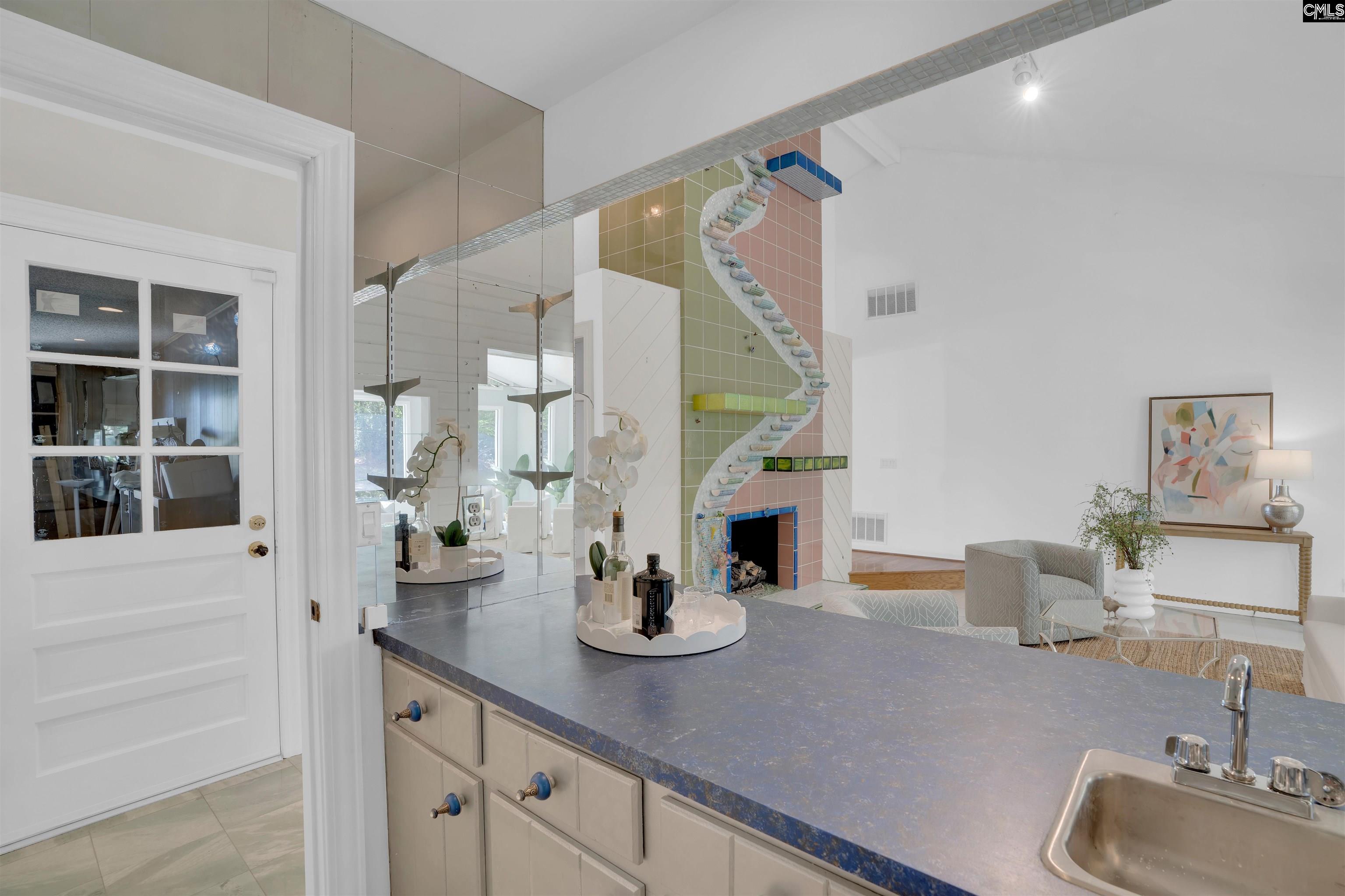 27 Foxhill Court Columbia, SC 29223