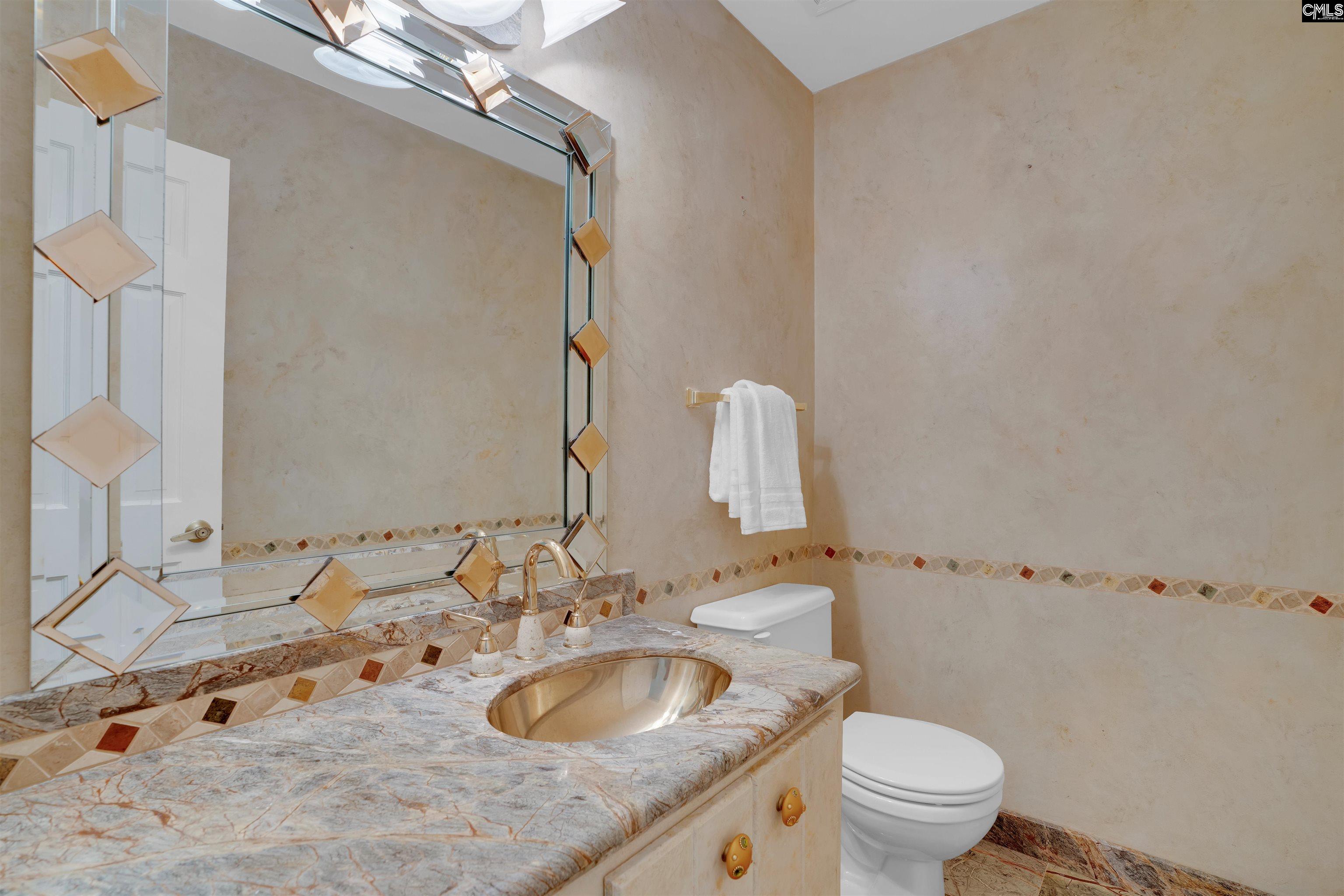 27 Foxhill Court Columbia, SC 29223