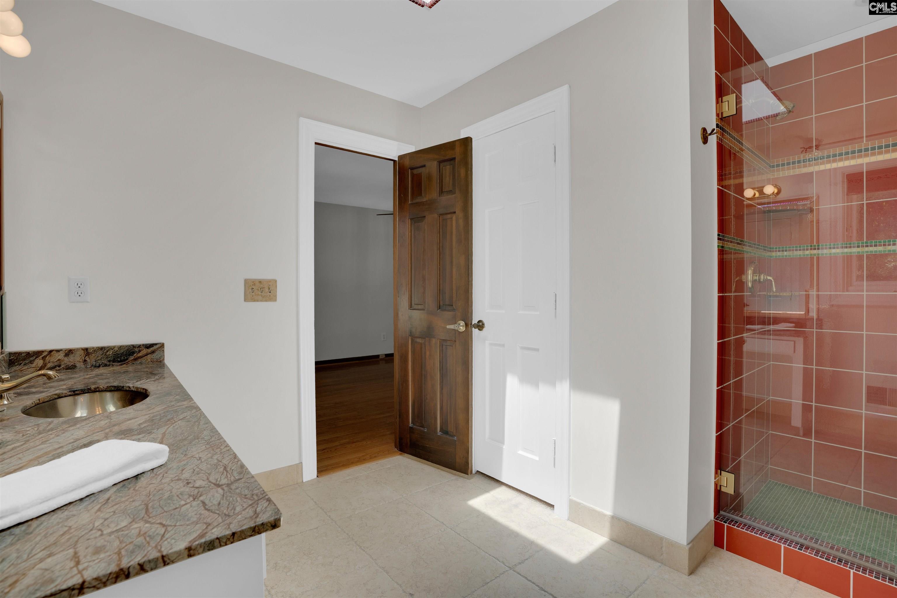 27 Foxhill Court Columbia, SC 29223