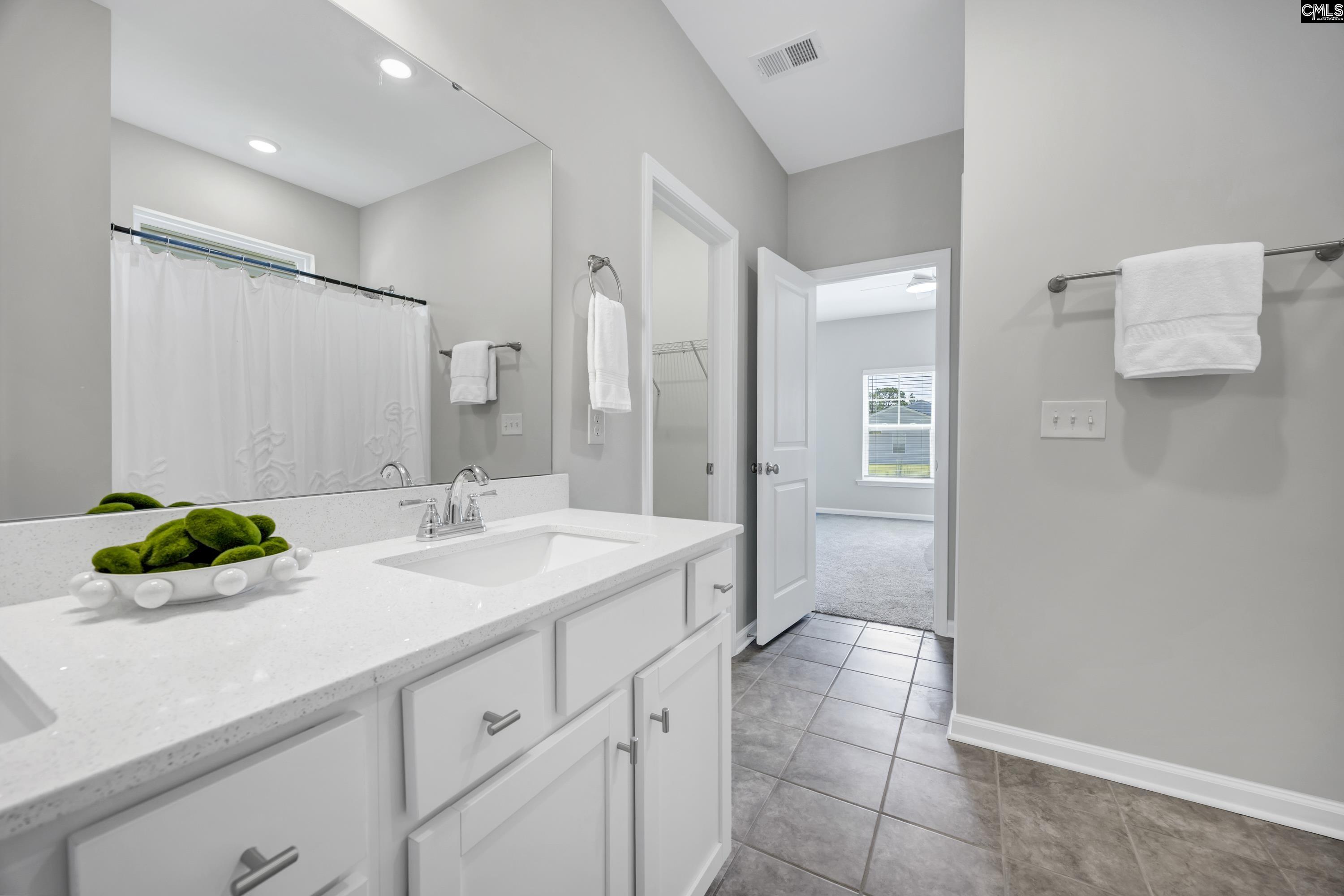 1726 White Roses Court Lexington, SC 29073