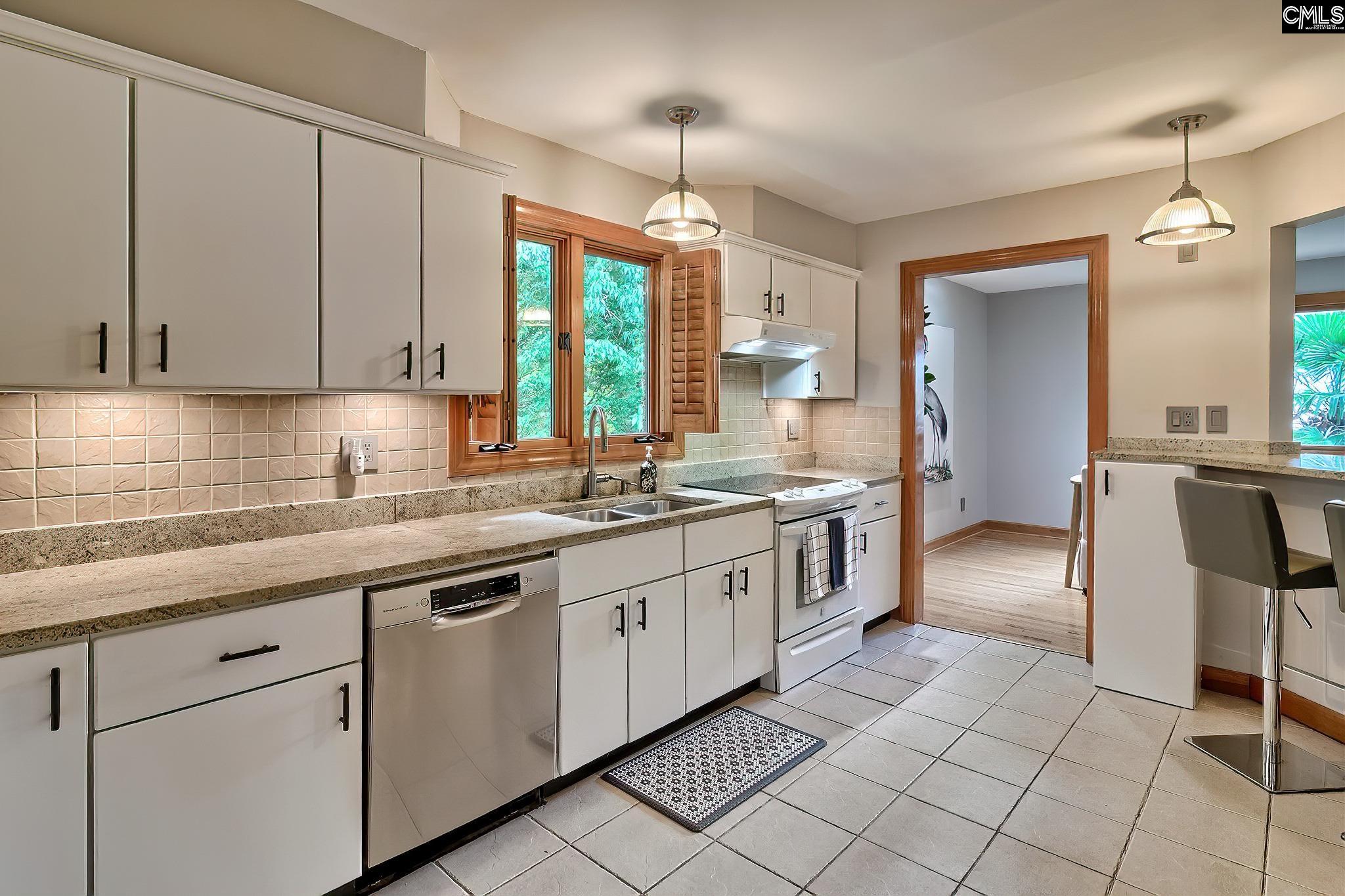 127 Saluda Shores Circle Leesville, SC 29070