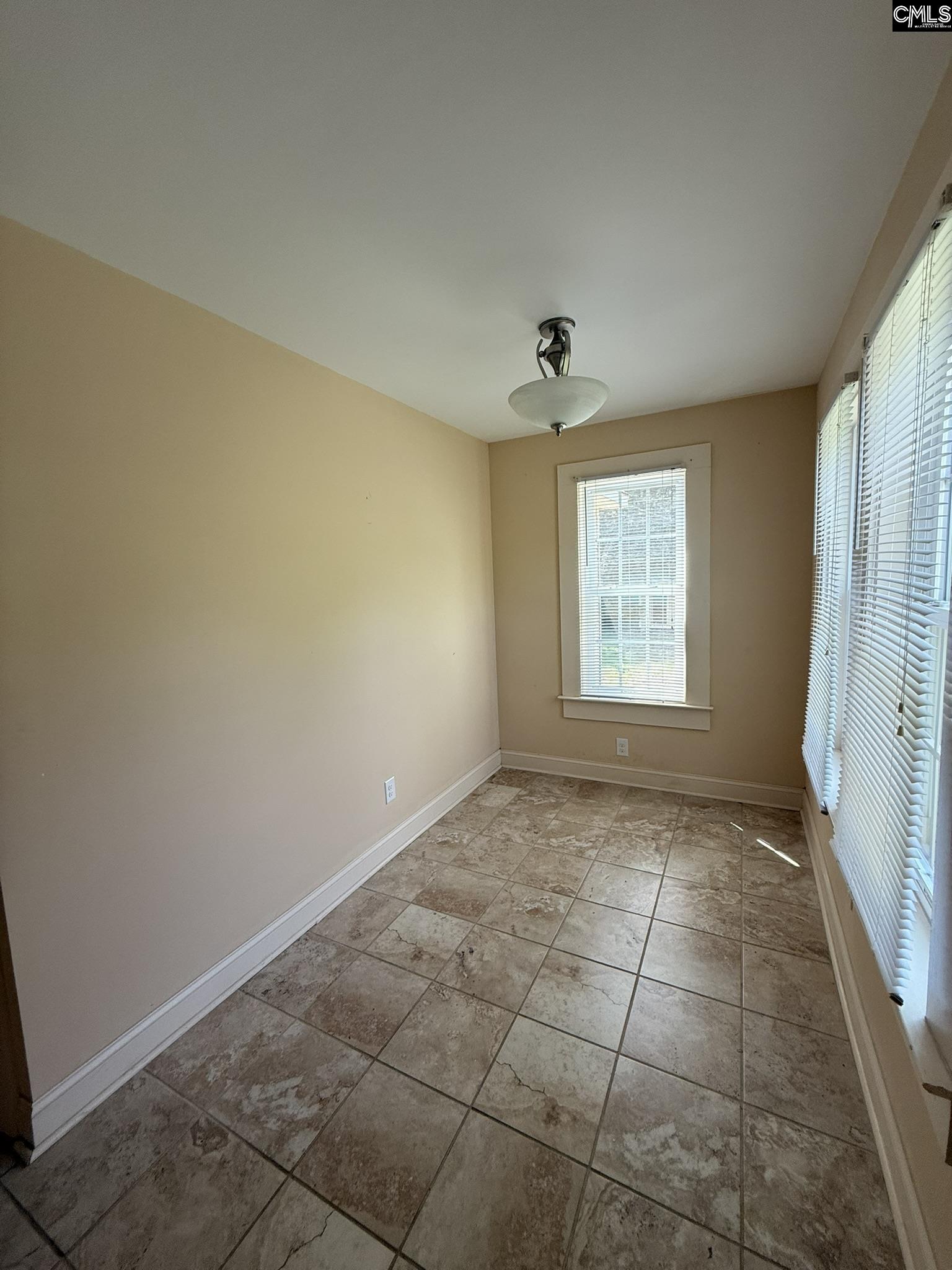 1305 Oakland Avenue Cayce, SC 29033