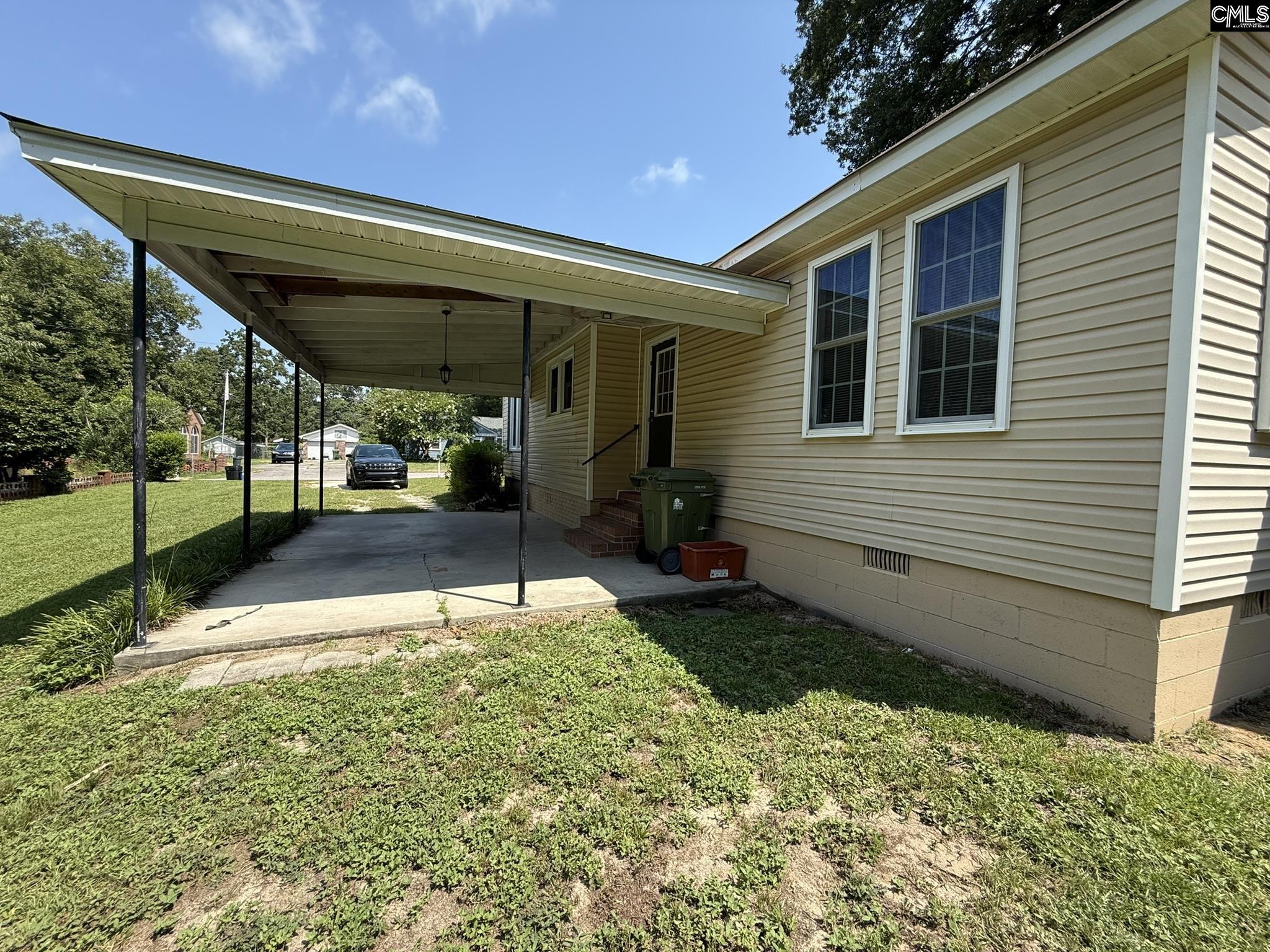 1305 Oakland Avenue Cayce, SC 29033