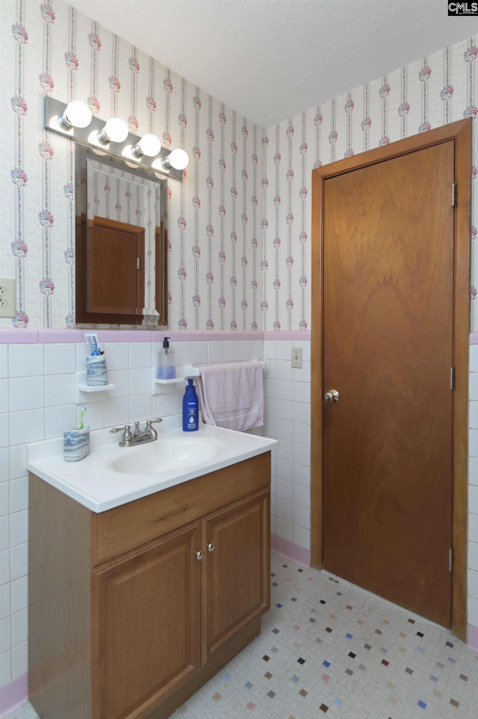 324 Gibson Road Lexington, SC 29072