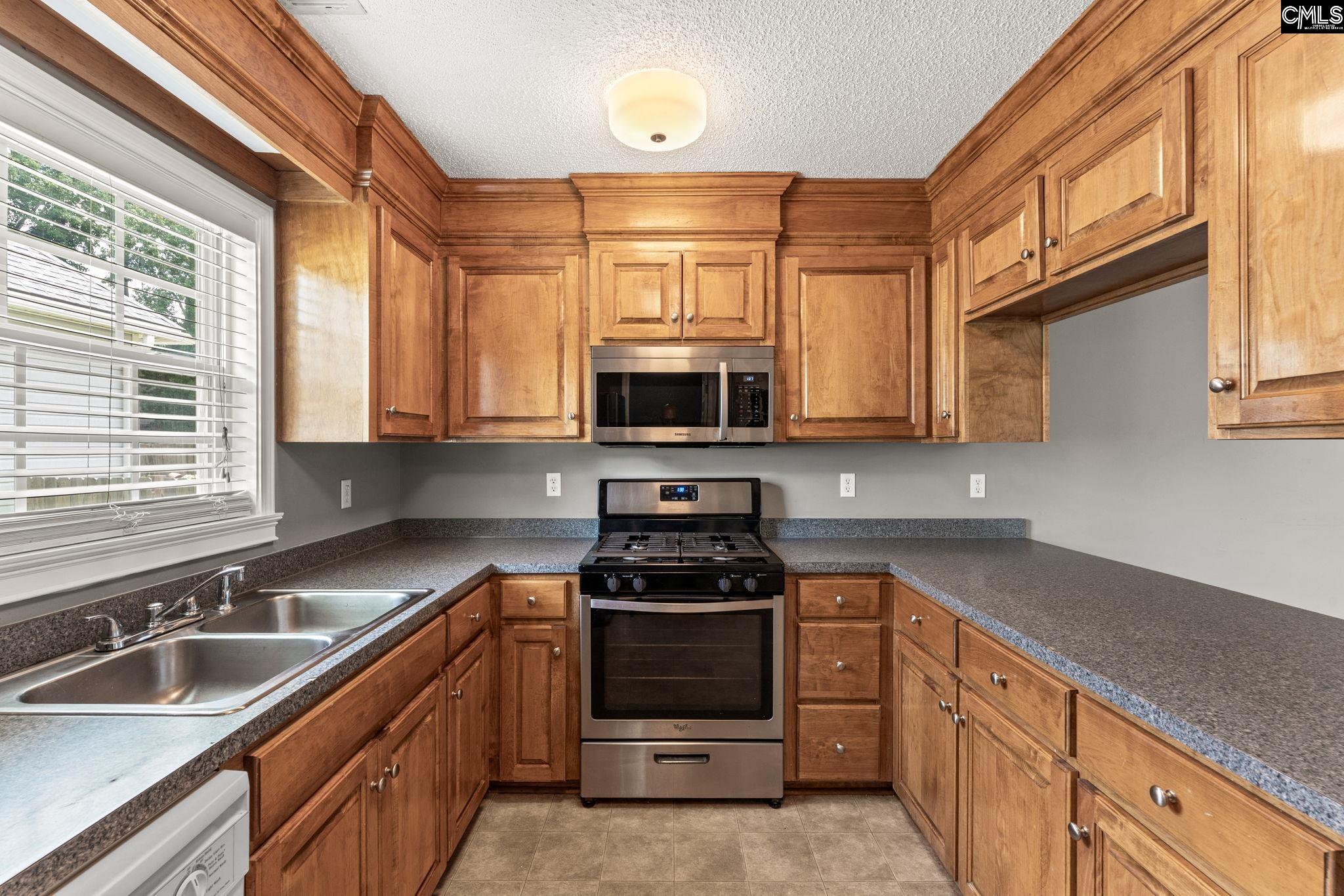 200 Lee Ridge Columbia, SC 29229