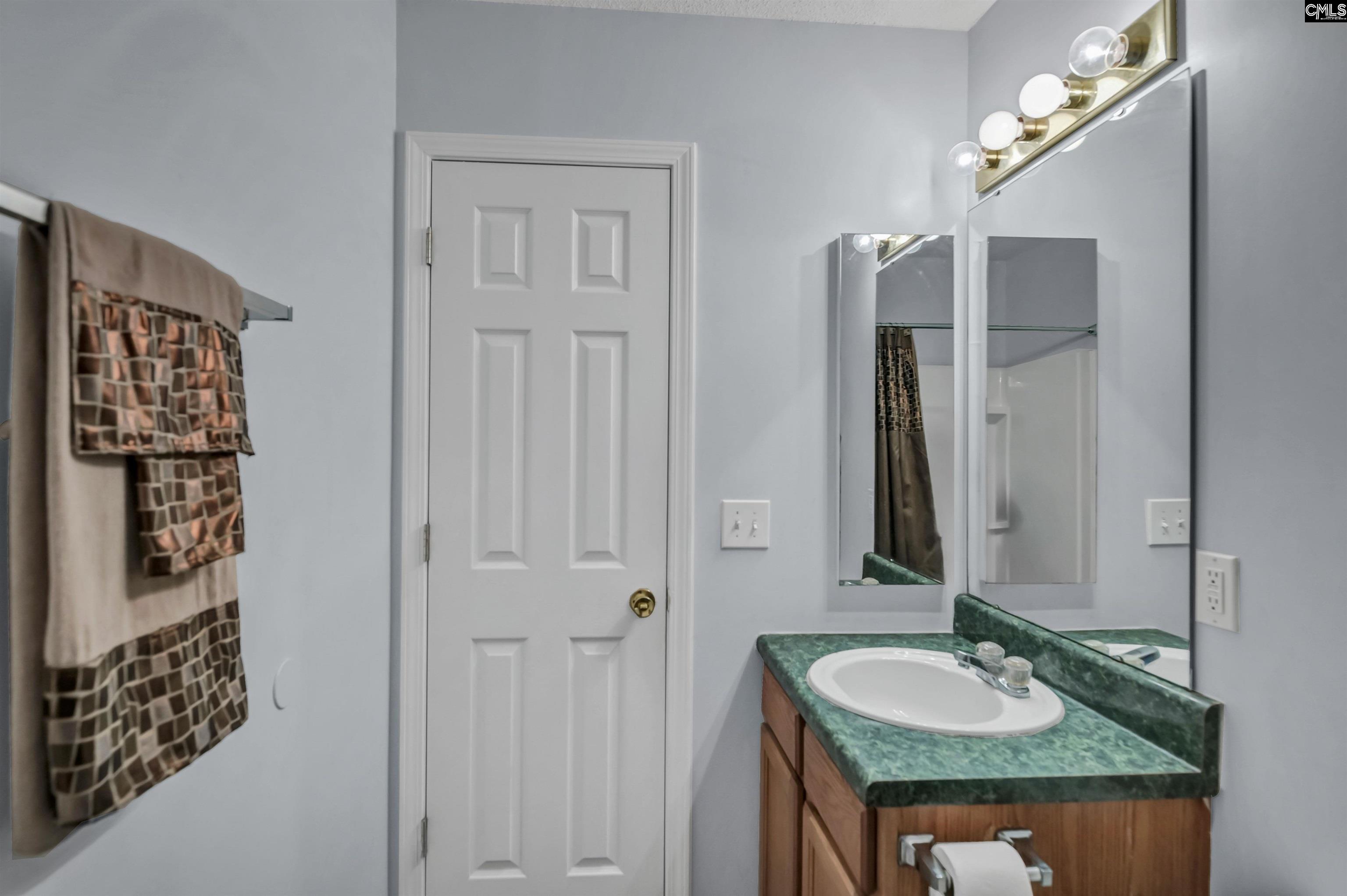 525 Woodlock Lane Columbia, SC 29229