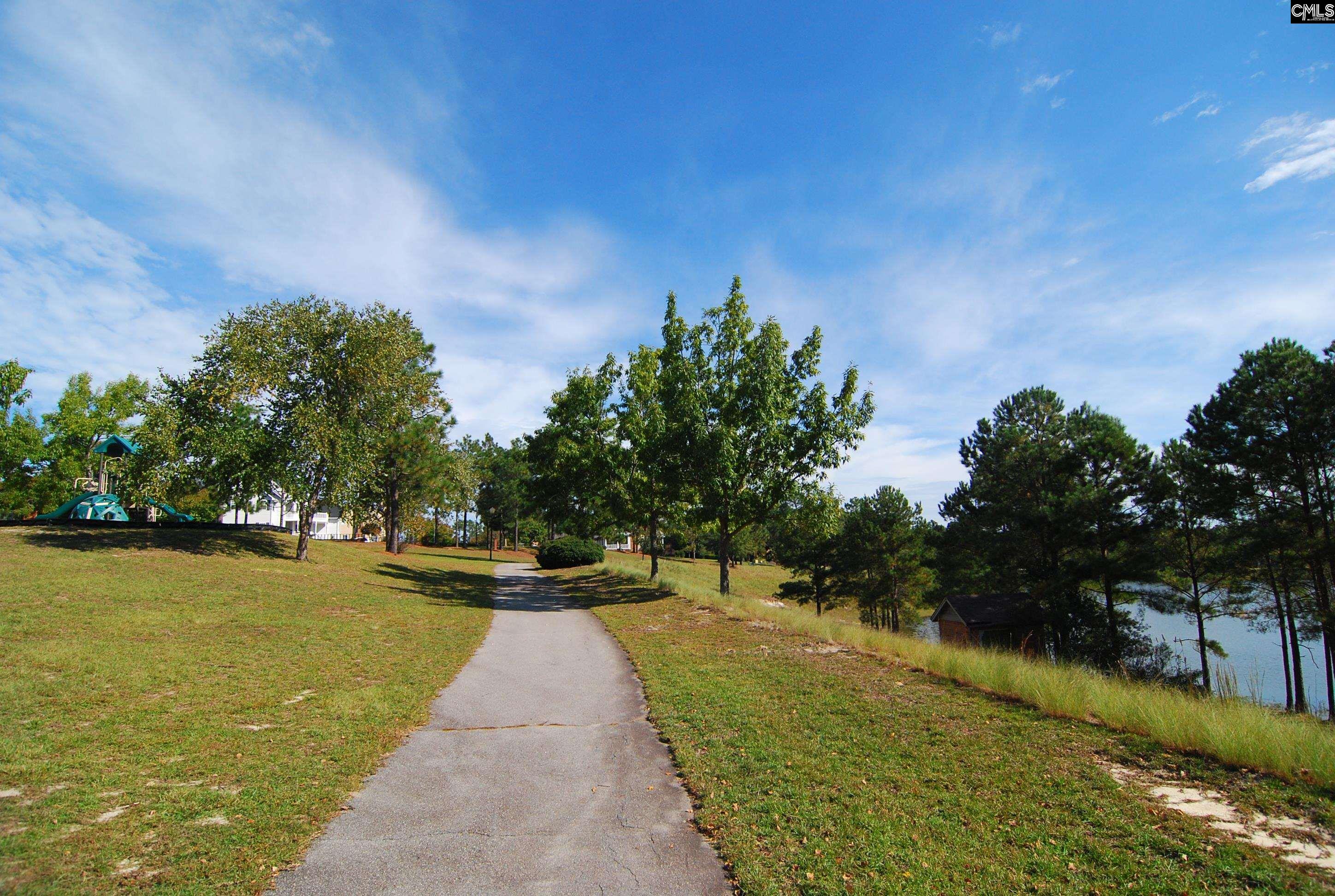 525 Woodlock Lane Columbia, SC 29229