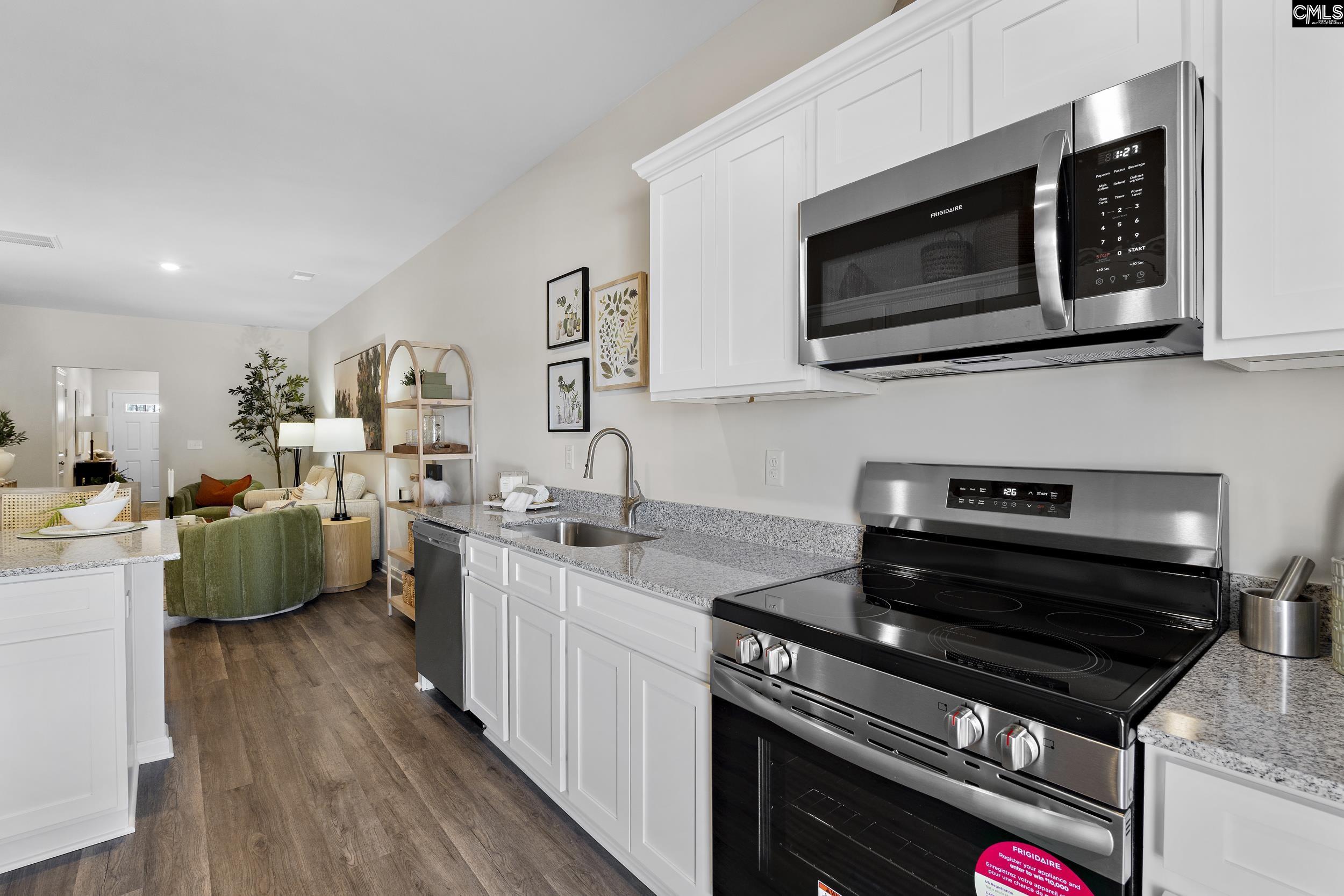 800 Soaring Free Lane Hopkins, SC 29061