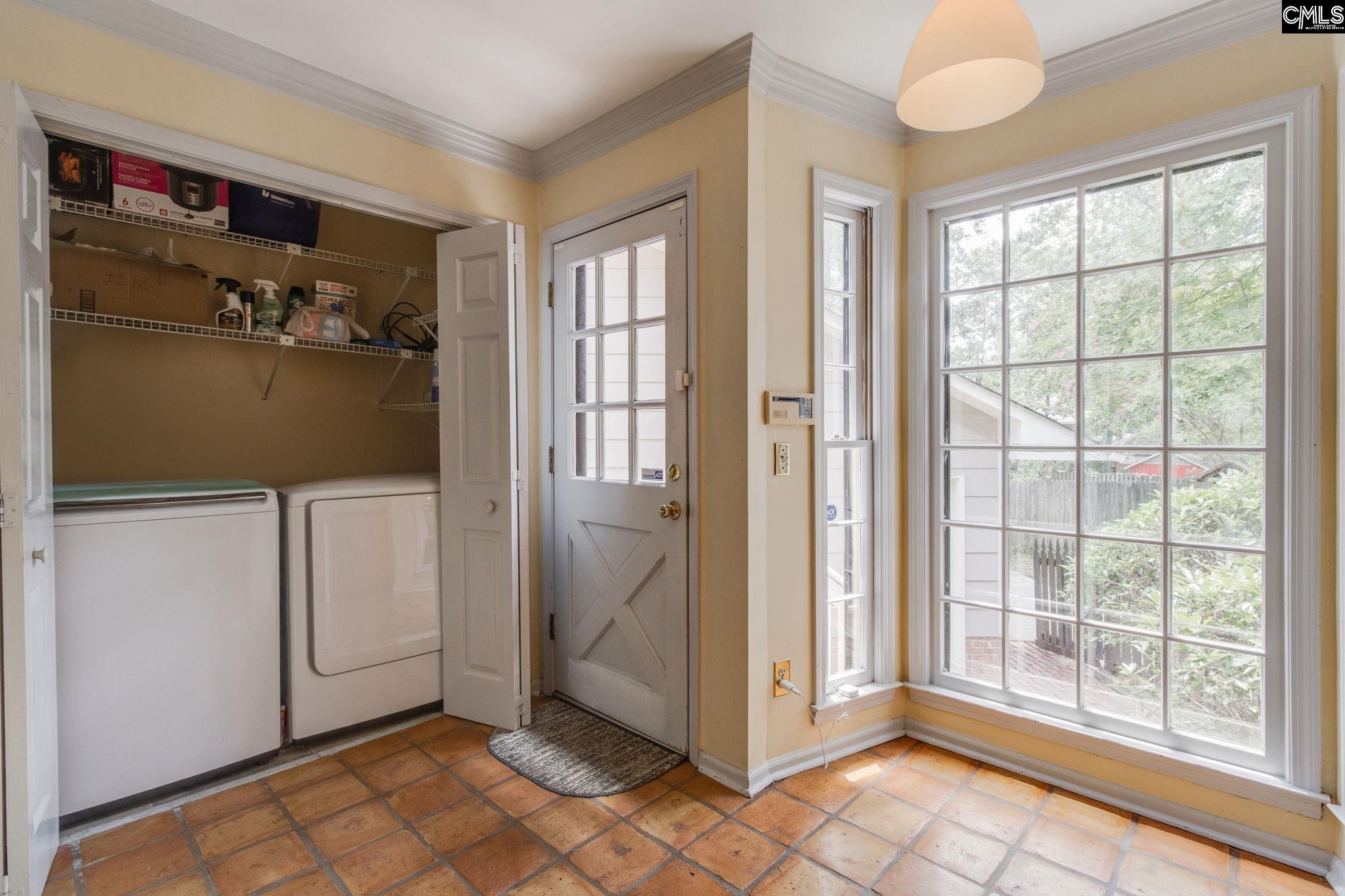 221 Hampton Trace Lane Columbia, SC 29209