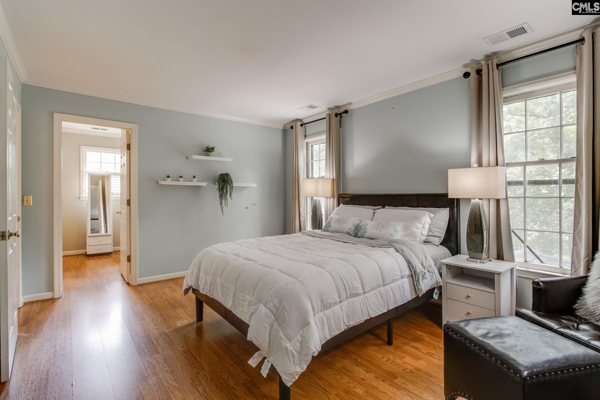 221 Hampton Trace Lane Columbia, SC 29209