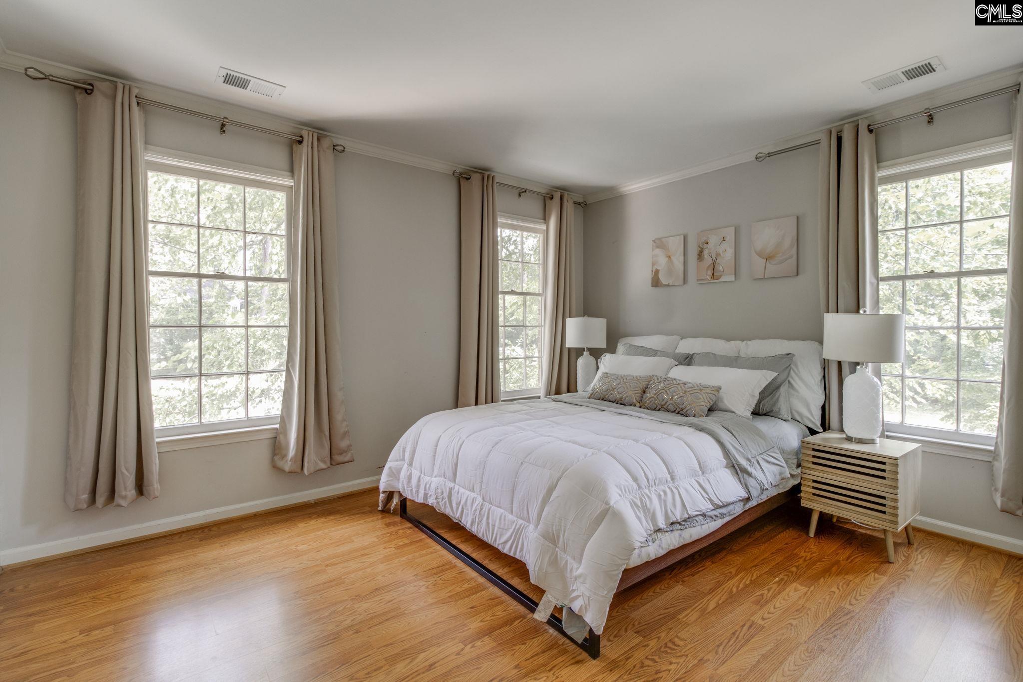 221 Hampton Trace Lane Columbia, SC 29209