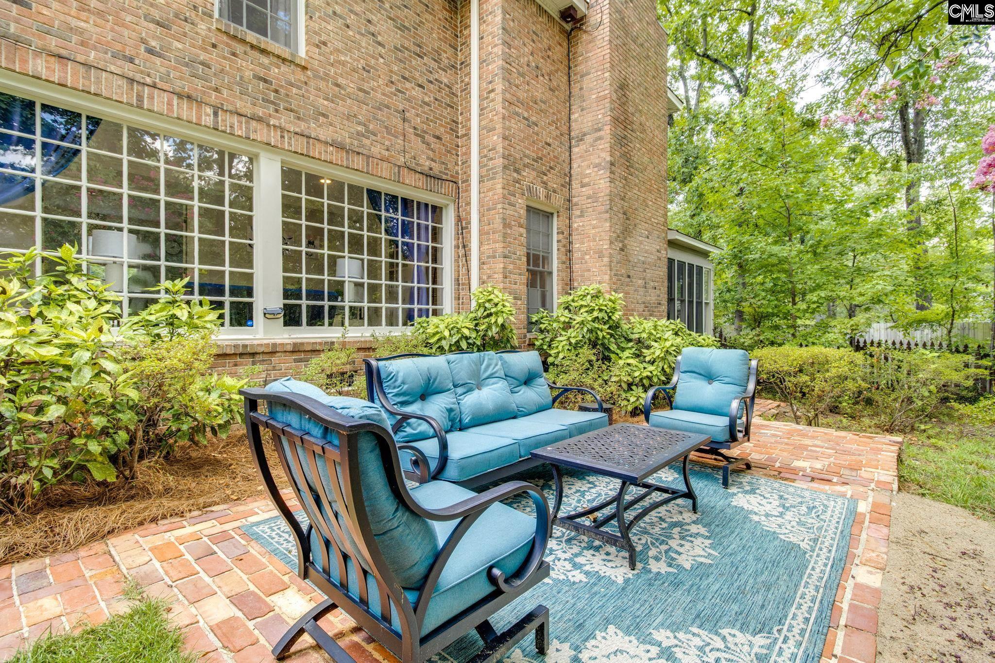 221 Hampton Trace Lane Columbia, SC 29209