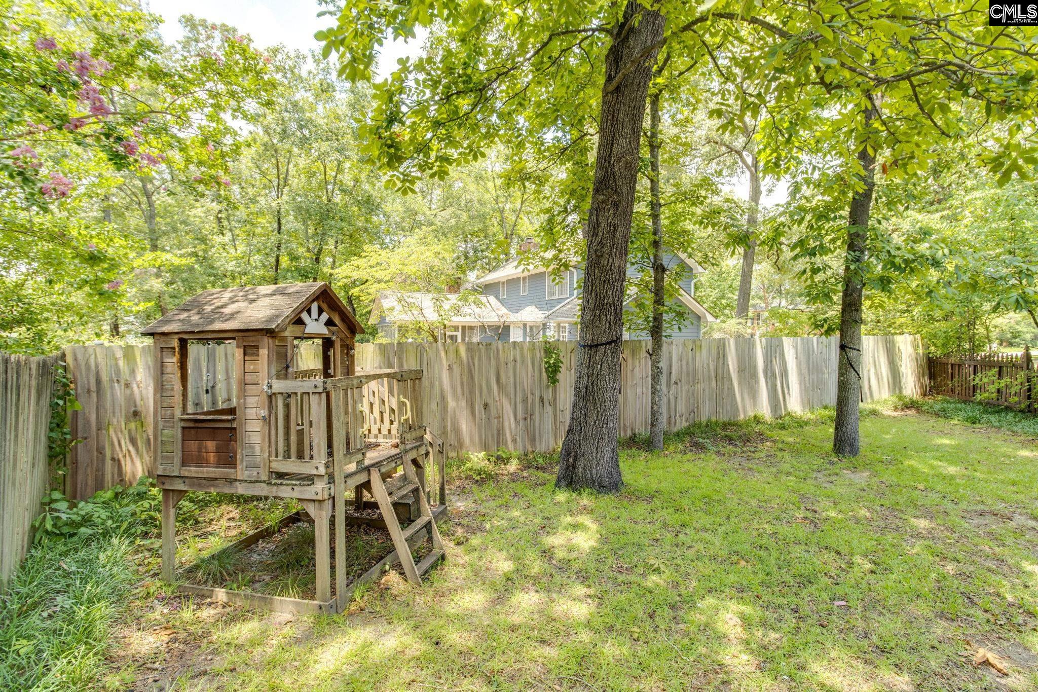 221 Hampton Trace Lane Columbia, SC 29209