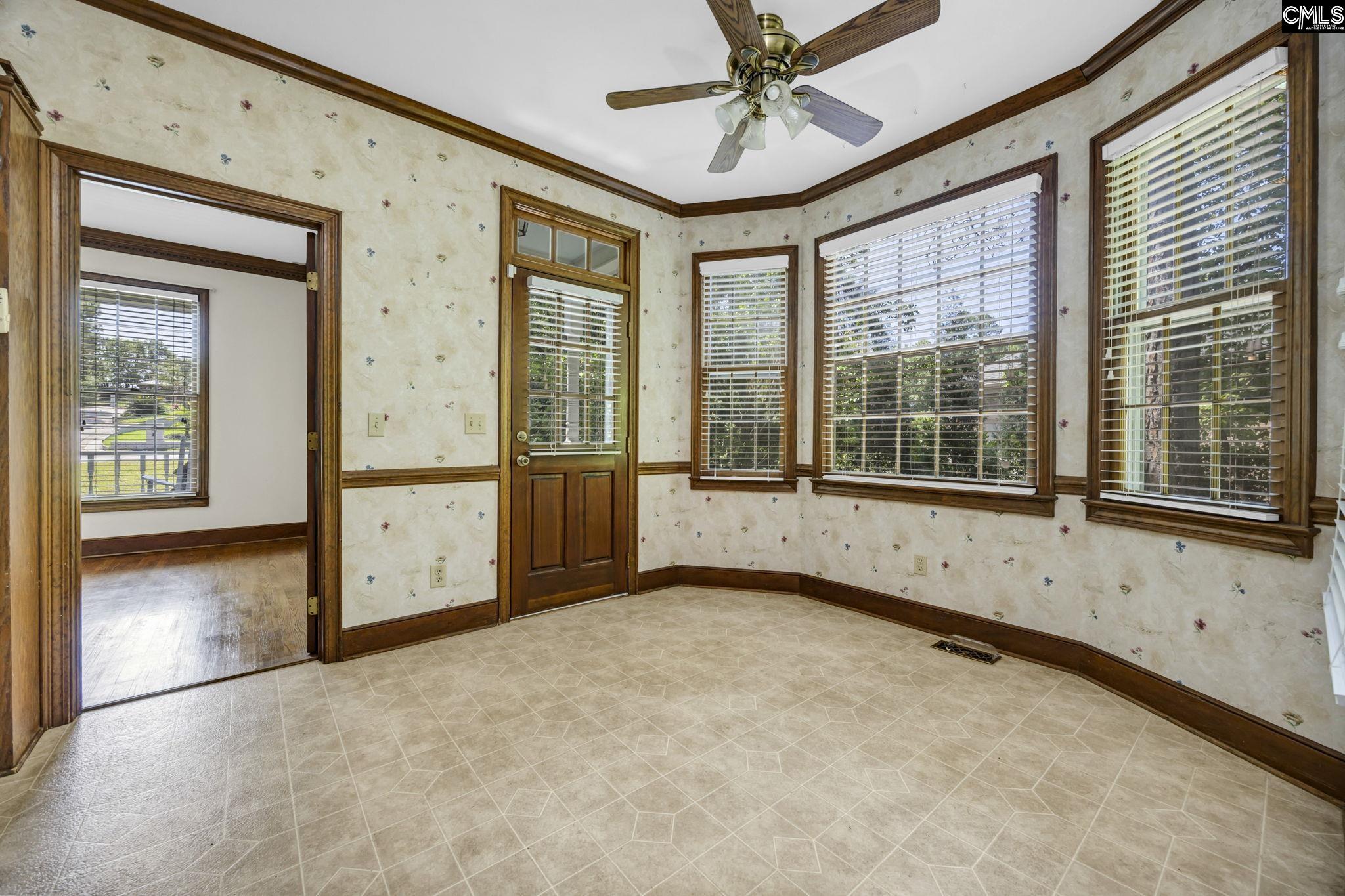 329 Valley Springs Drive Columbia, SC 29223