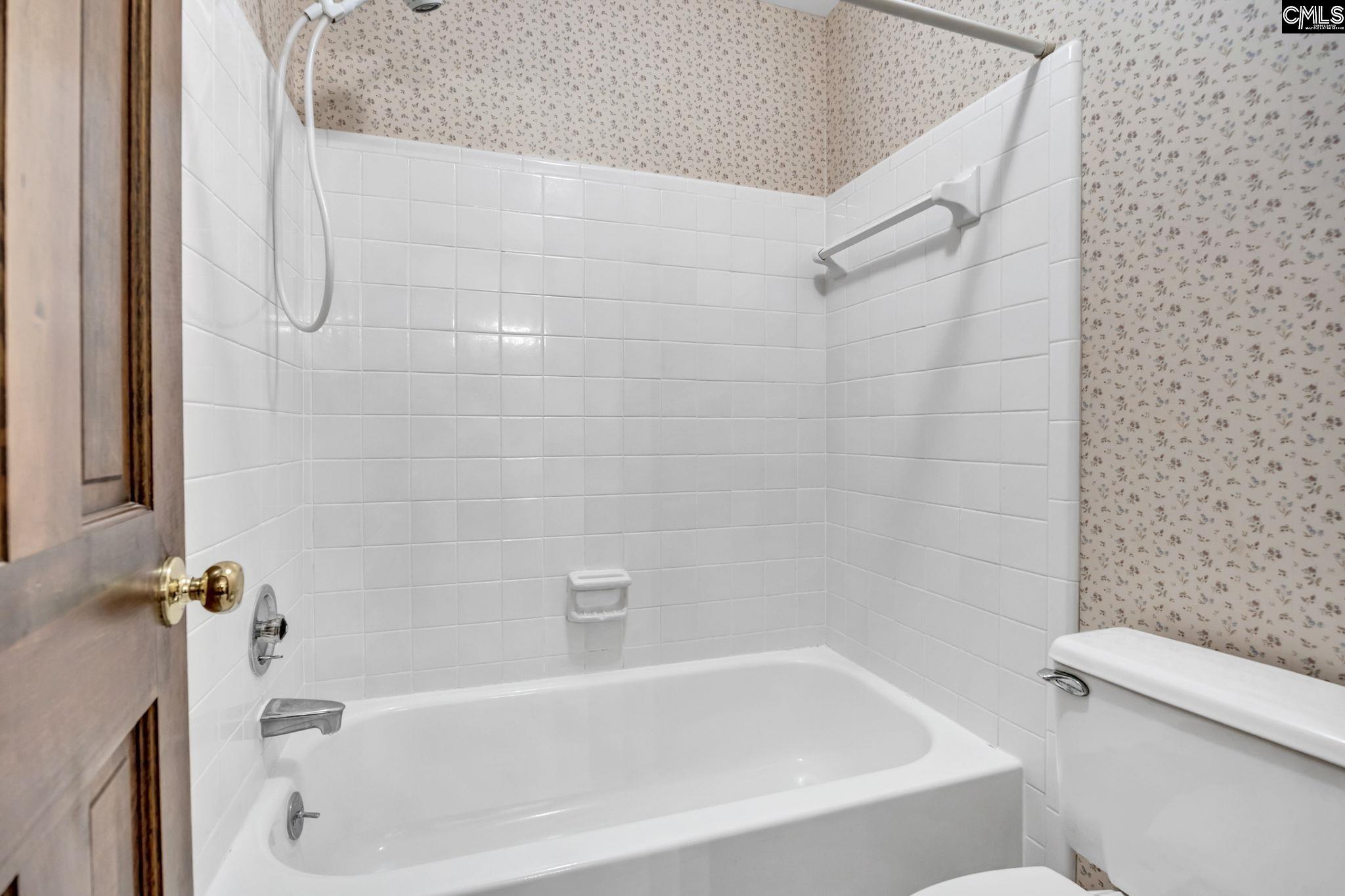 329 Valley Springs Drive Columbia, SC 29223