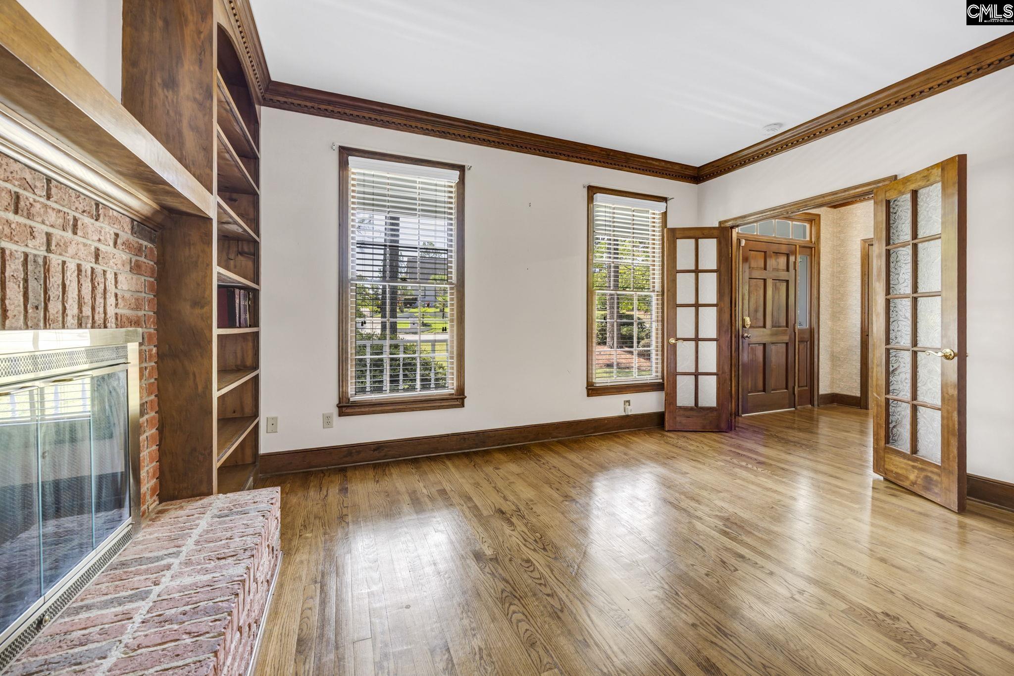 329 Valley Springs Drive Columbia, SC 29223