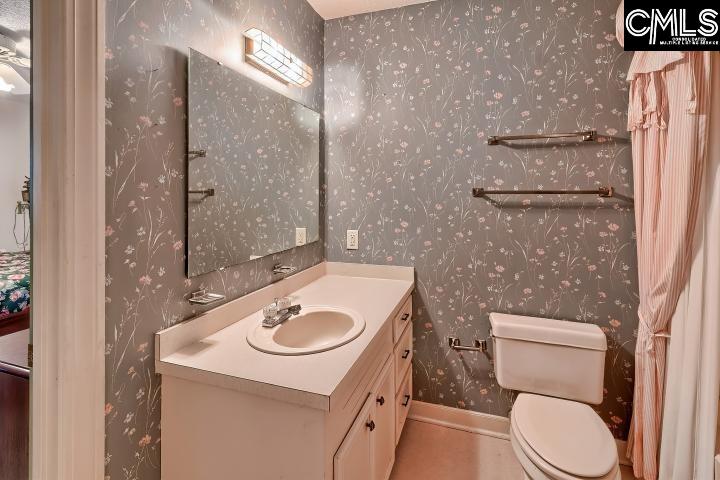 345 Pond View Lane Lexington, SC 29072