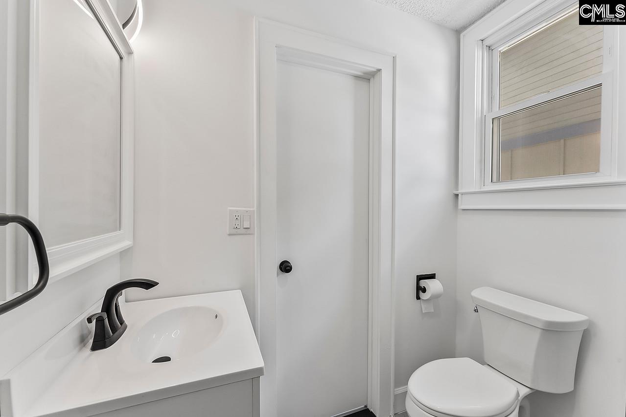 606 C Avenue West Columbia, SC 29169