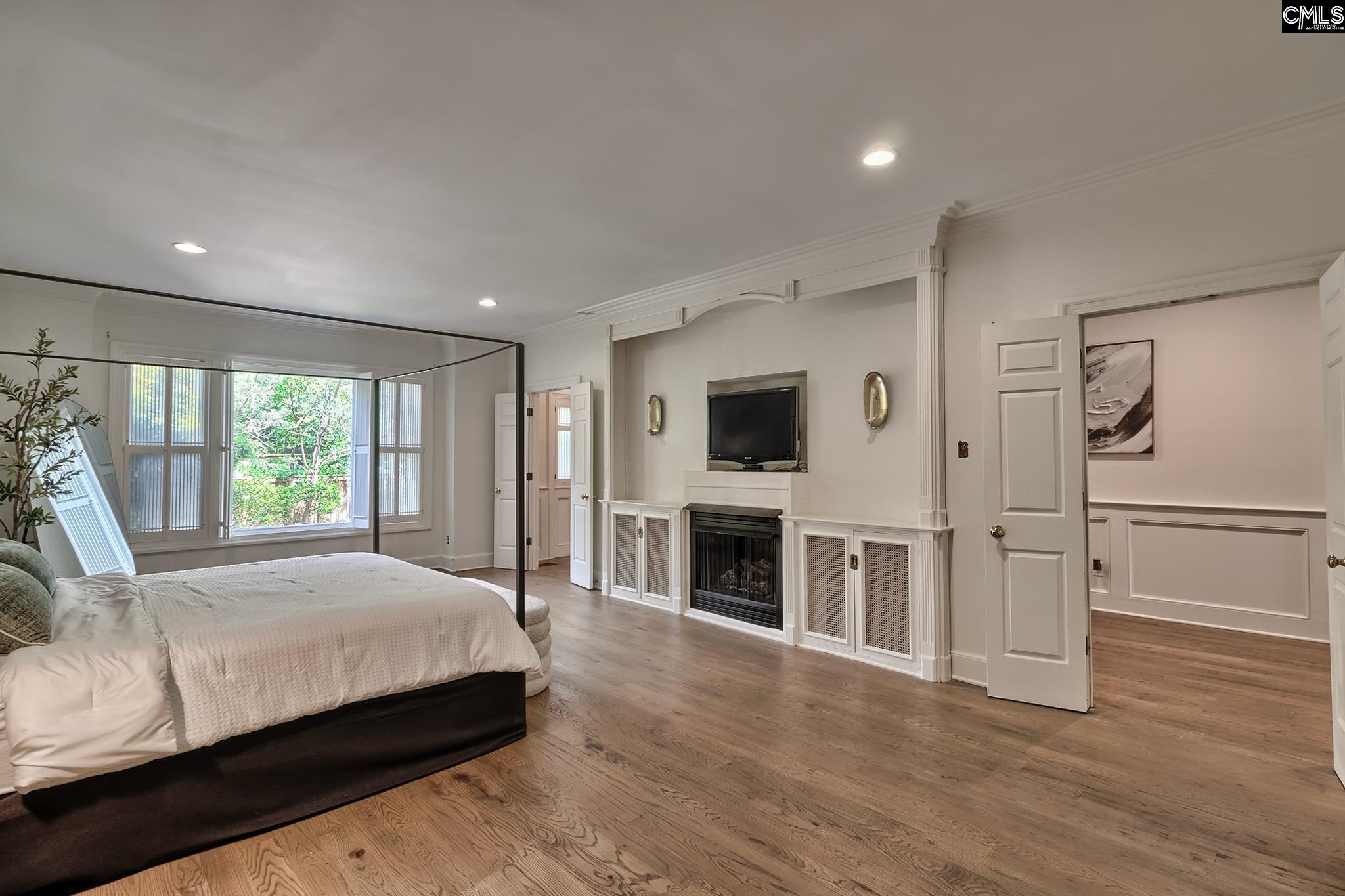 28 Quinine Hill Columbia, SC 29204