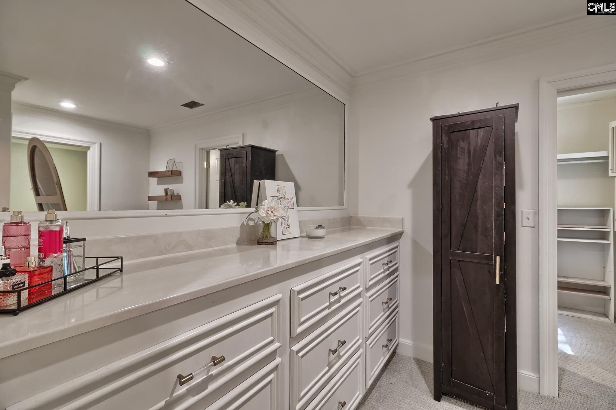 28 Quinine Hill Columbia, SC 29204