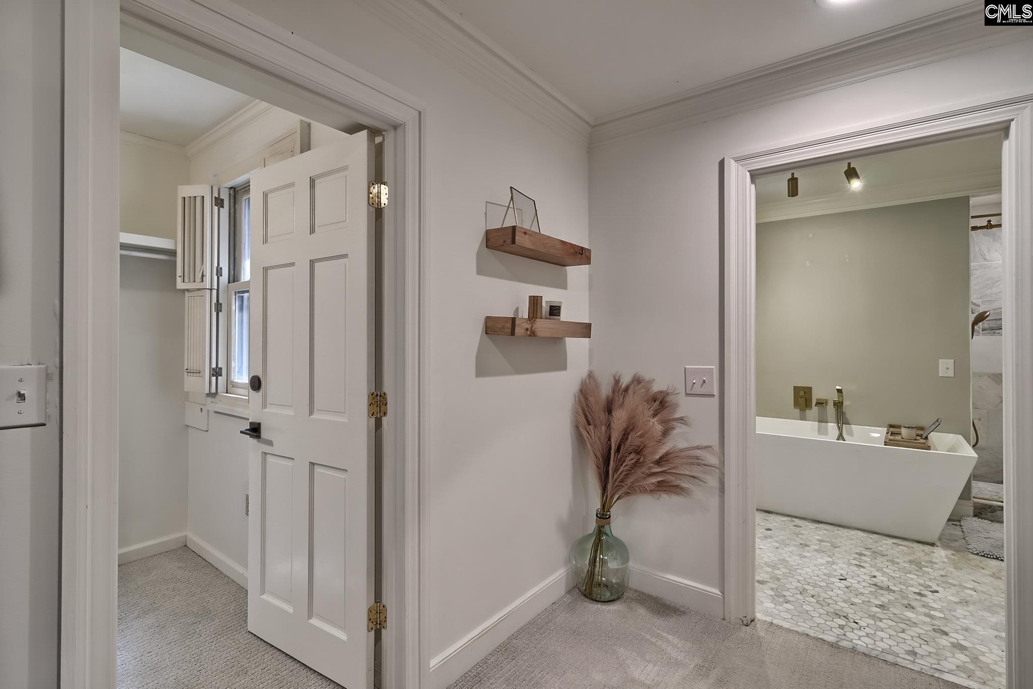 28 Quinine Hill Columbia, SC 29204
