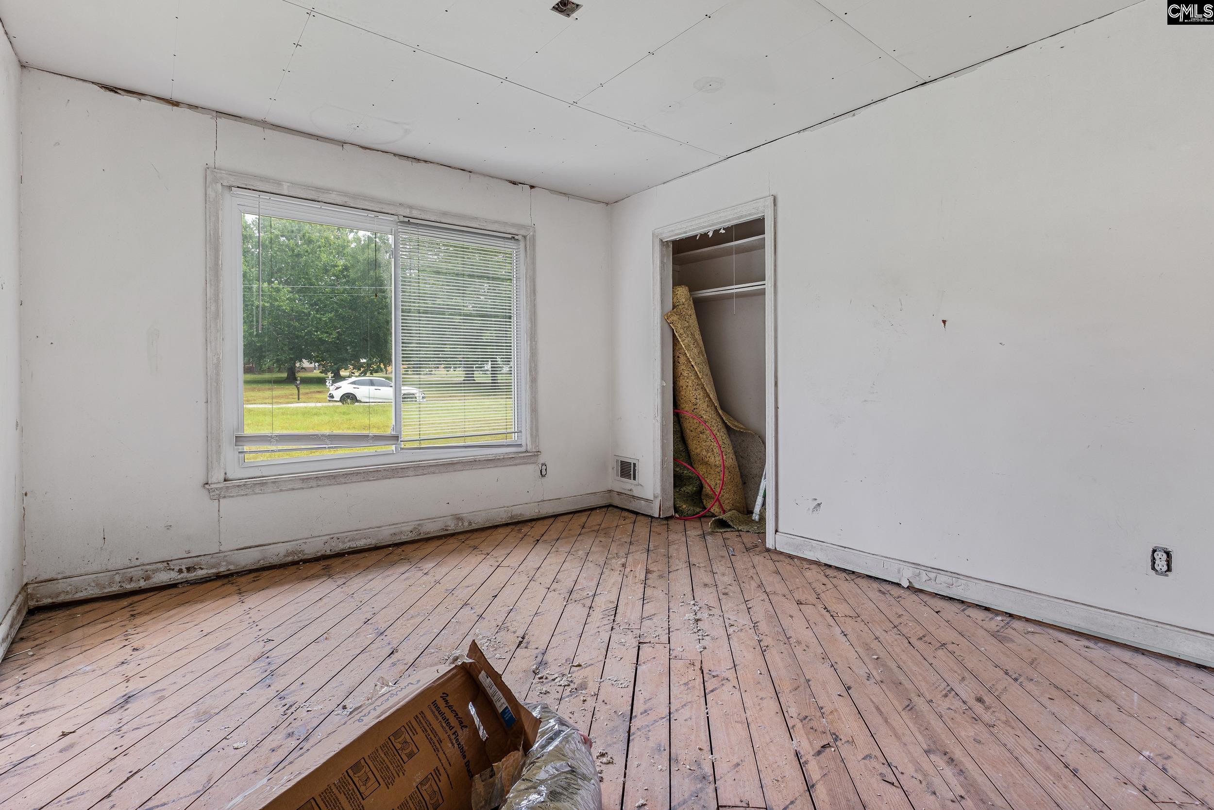 112 Whitaker Road Columbia, SC 29223