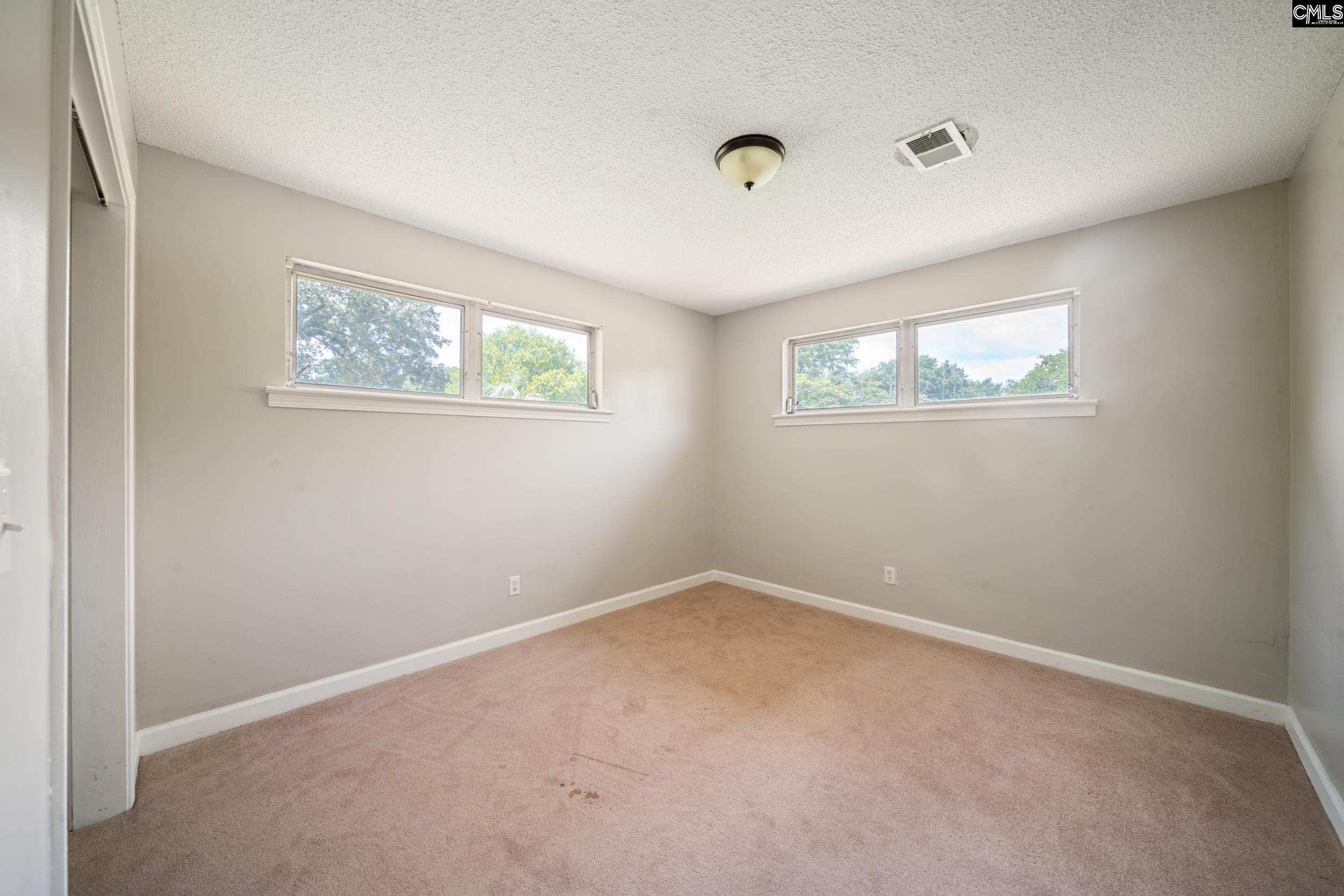 115 Robinson Drive North, SC 29112